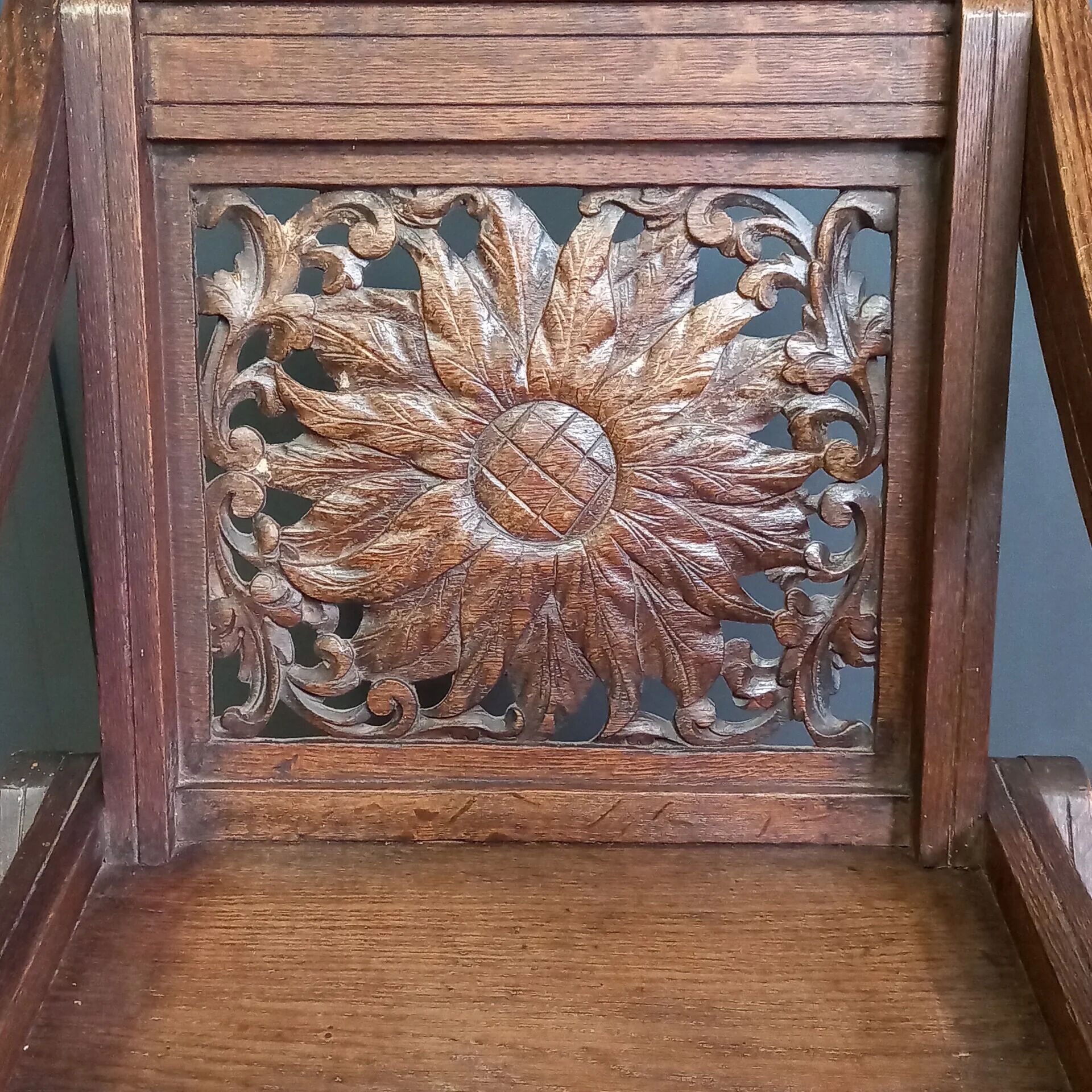 Antique Glastonbury priest chair