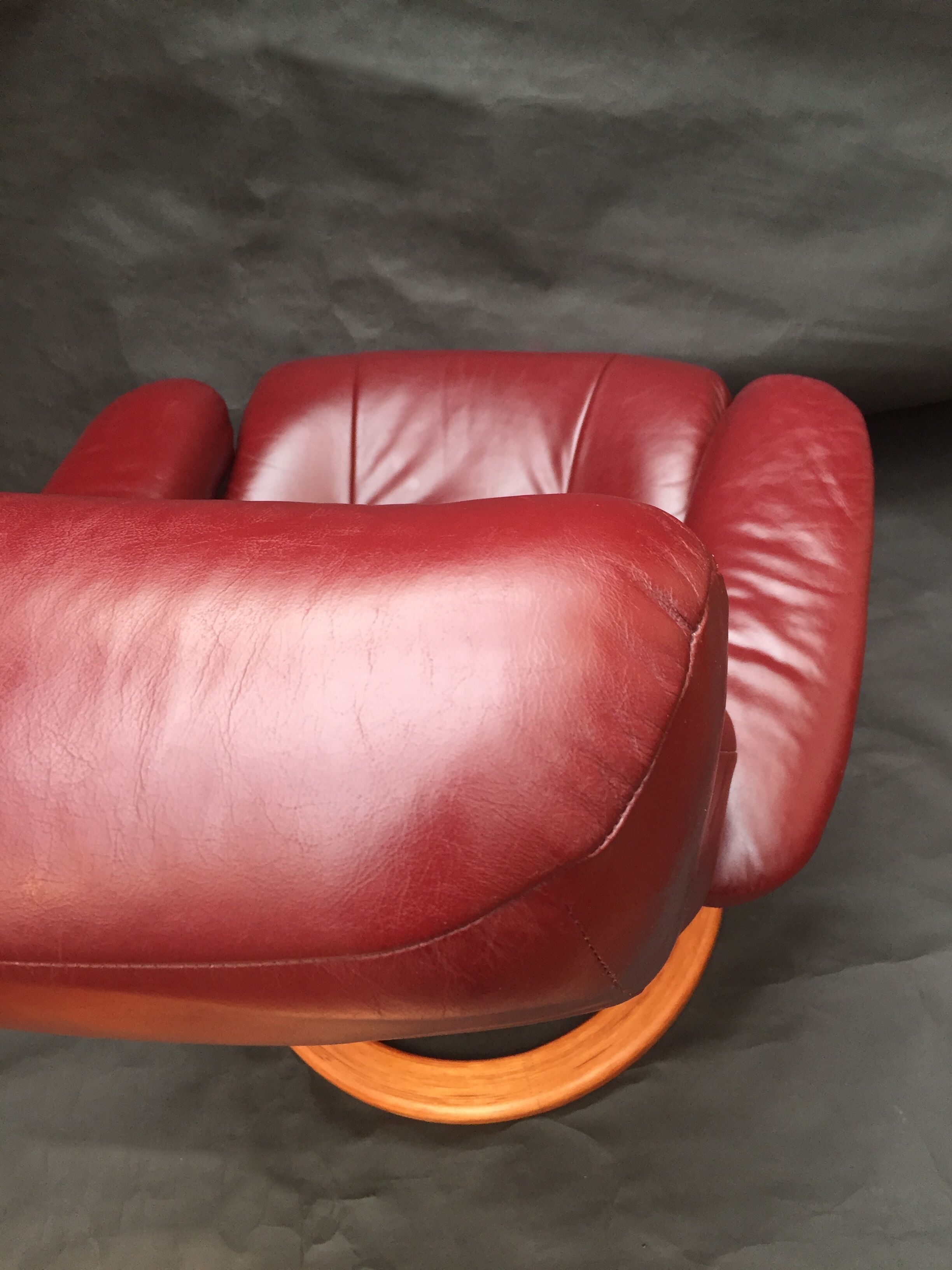 Scandinavian reclining relax armchair in Anderssons leather
