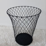 Mesh metal paper basket
