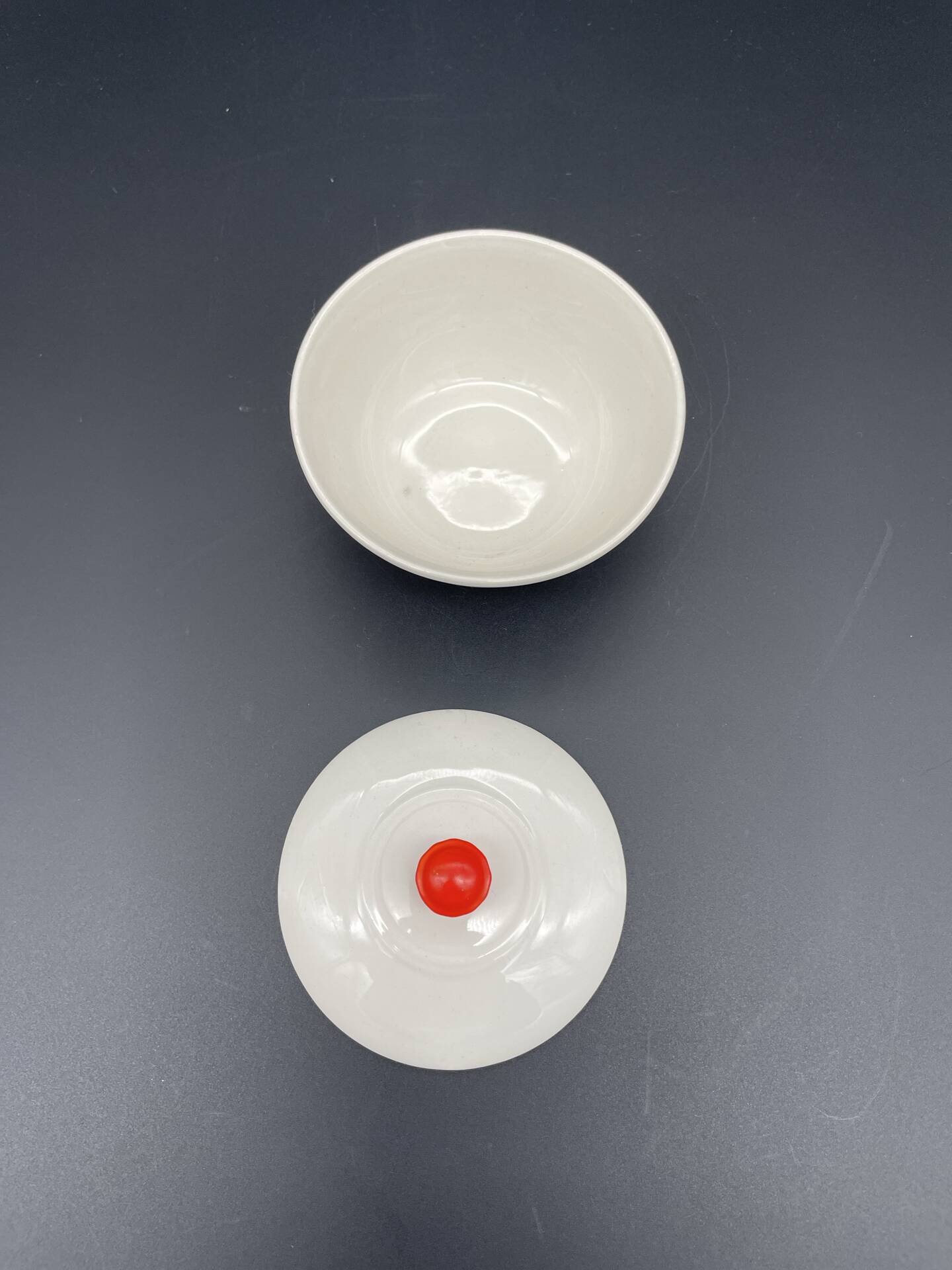 Small antique bonbonnière Villeroy & Boch Dresden – Around 1900
