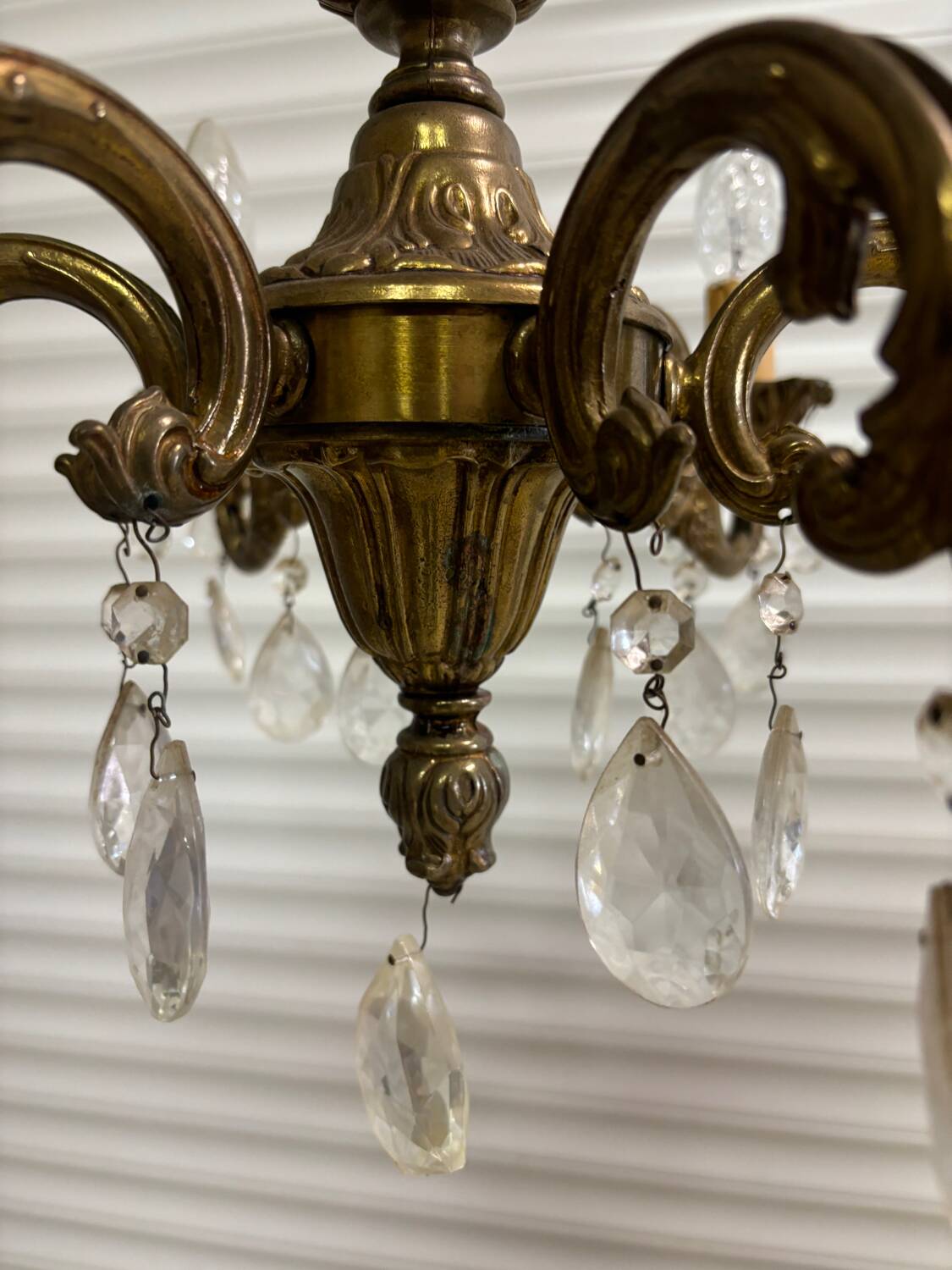 Bronze pendant chandelier