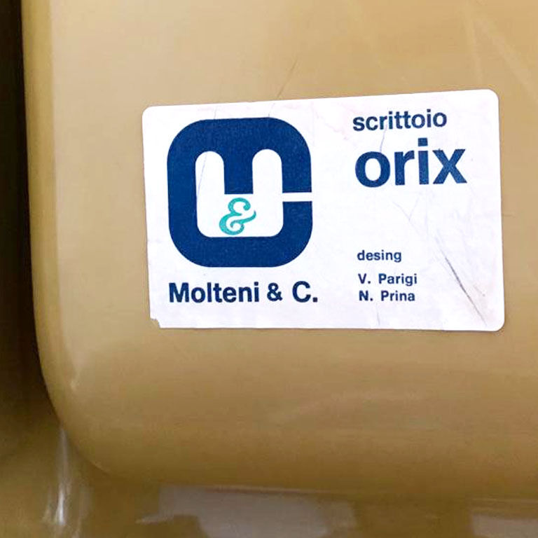 Orix Mustard desk by Vittorio Parigi & Nani Prina for Molteni, 1970