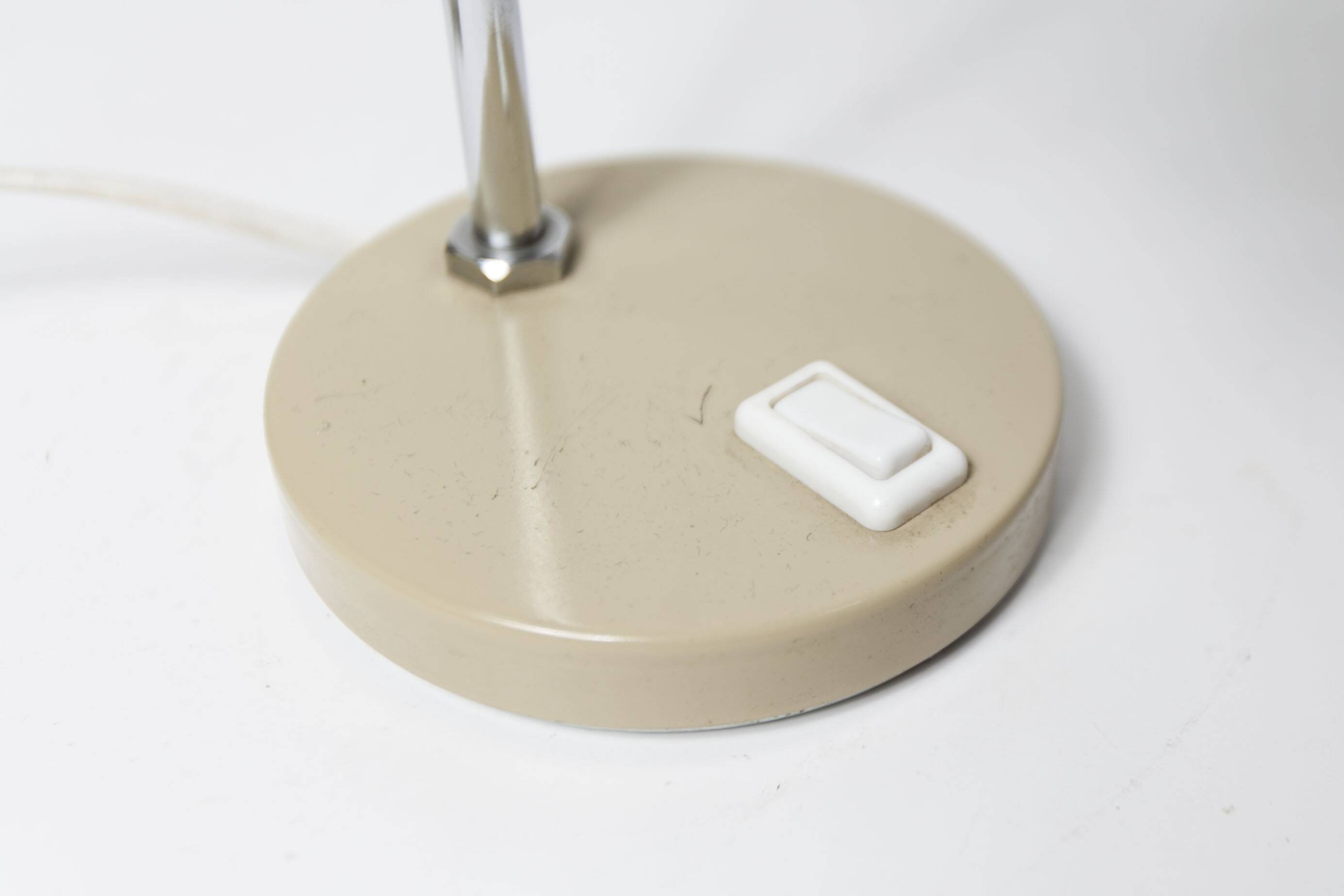 Vintage beige eyeball lamp 1970