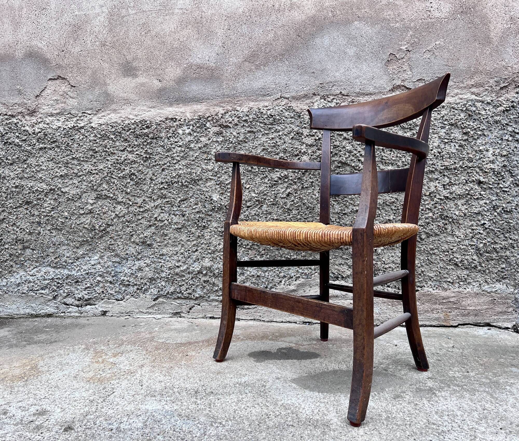 Rustic mulched armchair in oak 1940