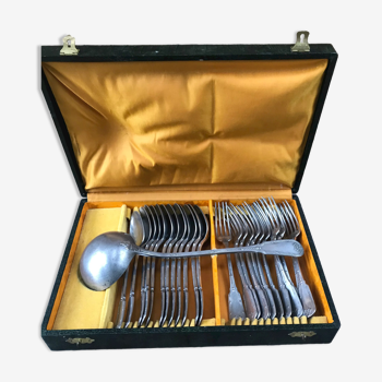 Box with cutlery, forks, spoons (x12) and a ladle