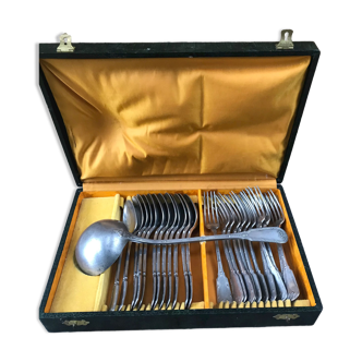 Box with cutlery, forks, spoons (x12) and a ladle