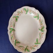 Plat ovale Hereford par Royal Doulton. 1950
