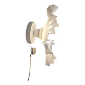 Vintage Flower / White Shell Wall Light – Very beautiful artistic model