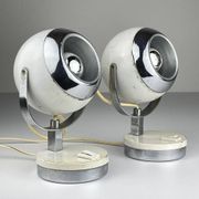 Lampes de bureau blanches du milieu du siècle, années 1960, ensemble de 2