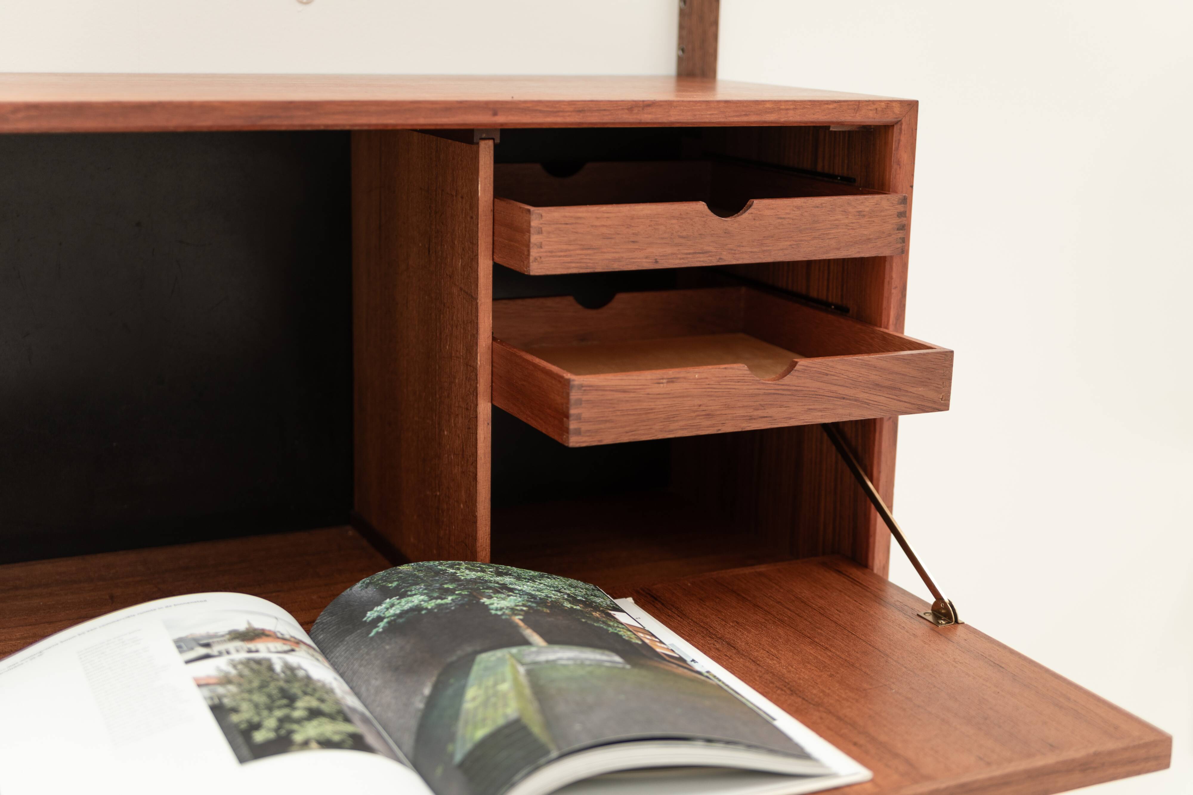 Wall unit by Poul Cadovius