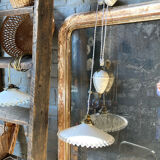 Opaline suspension