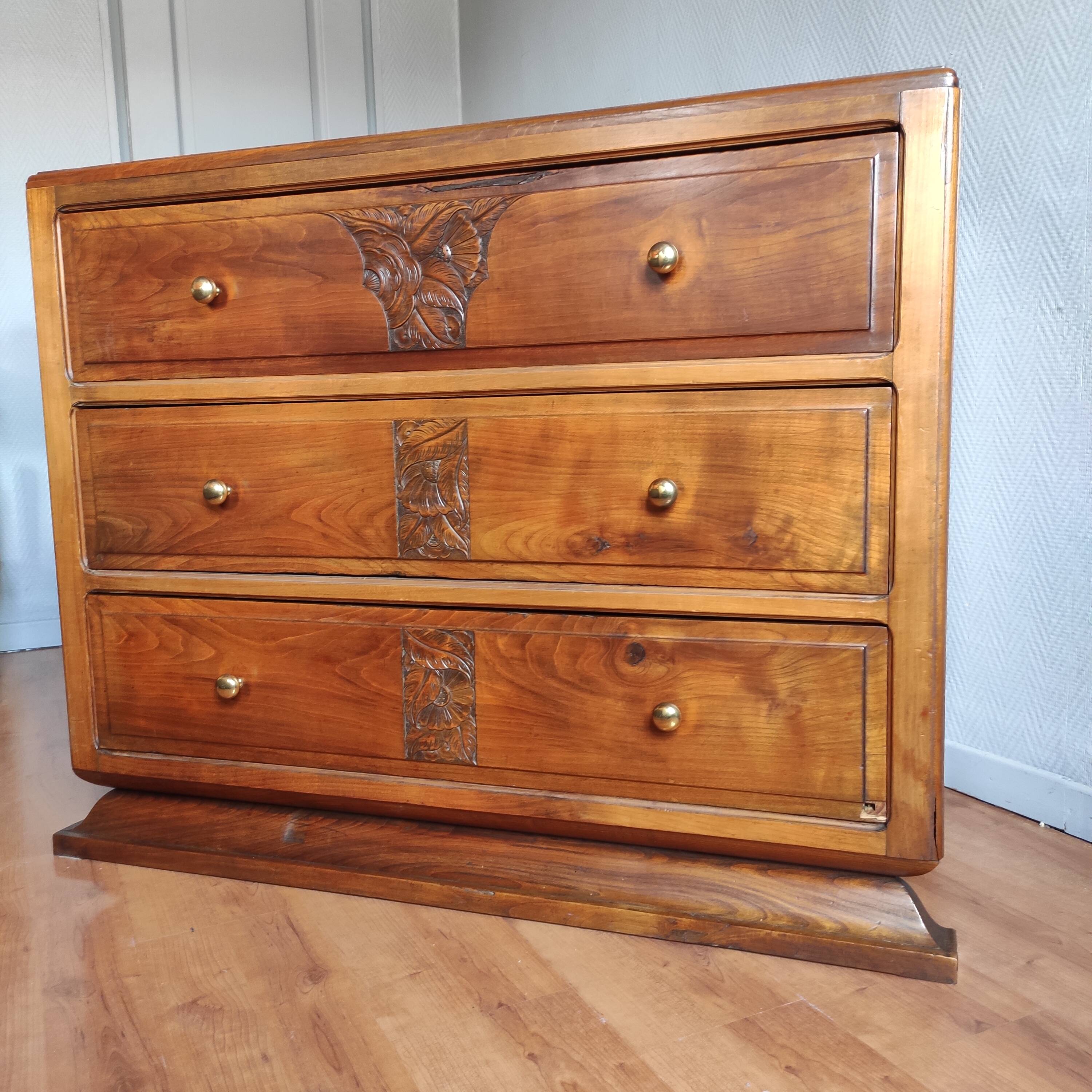 Commode Art Déco en noyer massif – années 1920-30 – grande taille