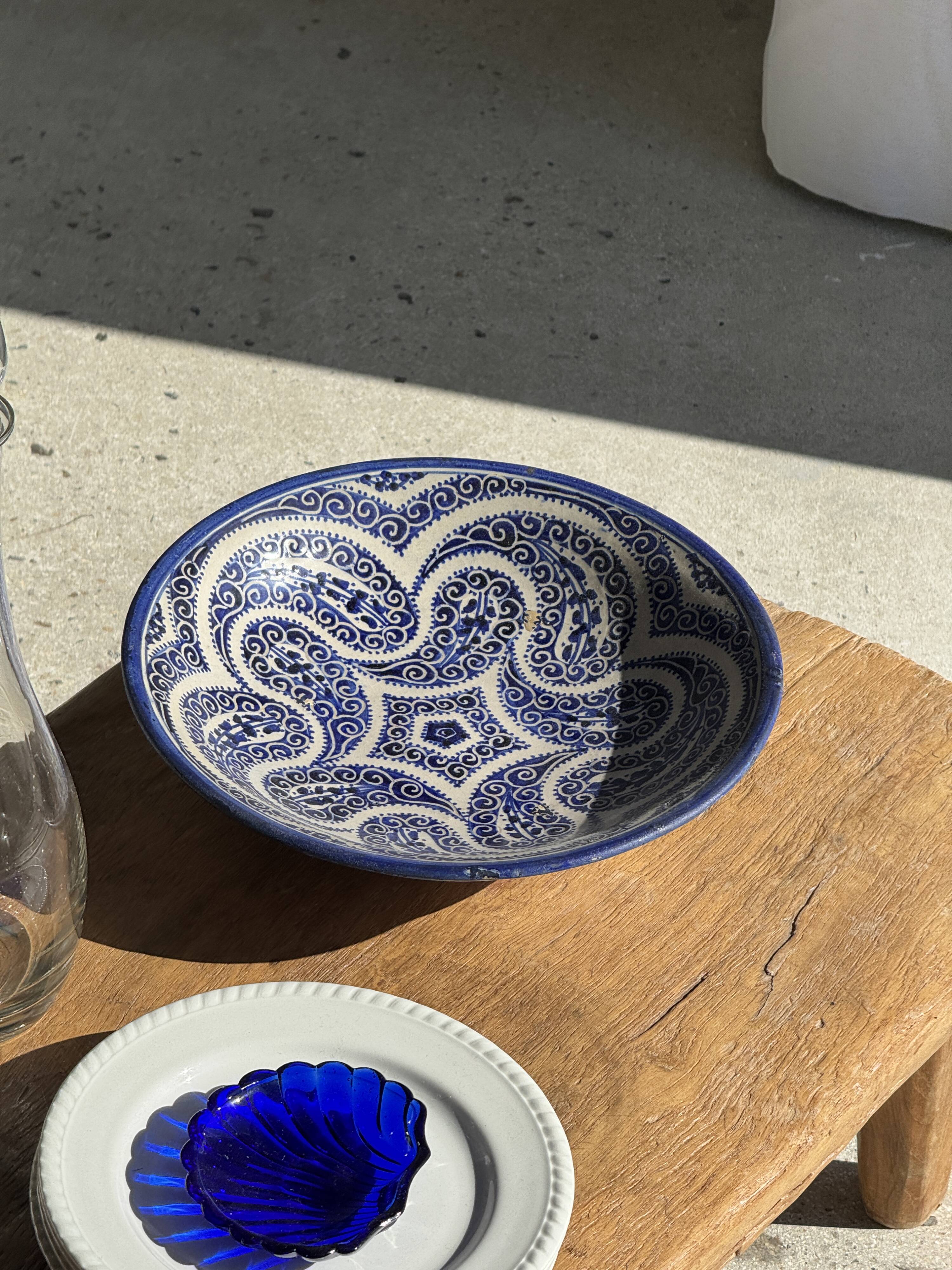 Coupe marocaine en céramique bleu de Fès D28