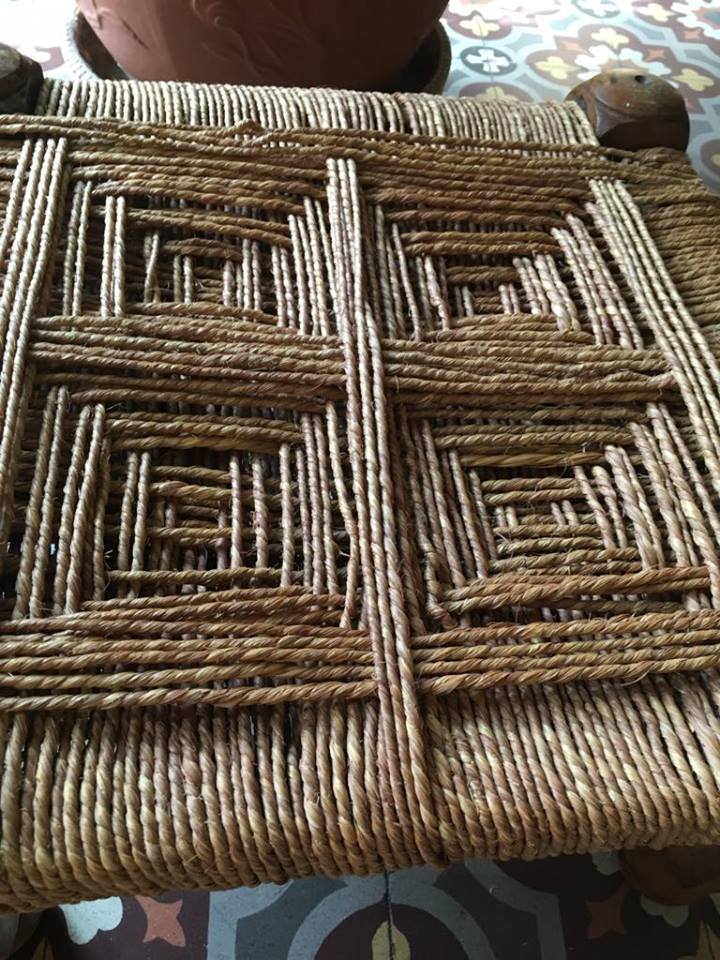 Stool in wood and rope ethnic style