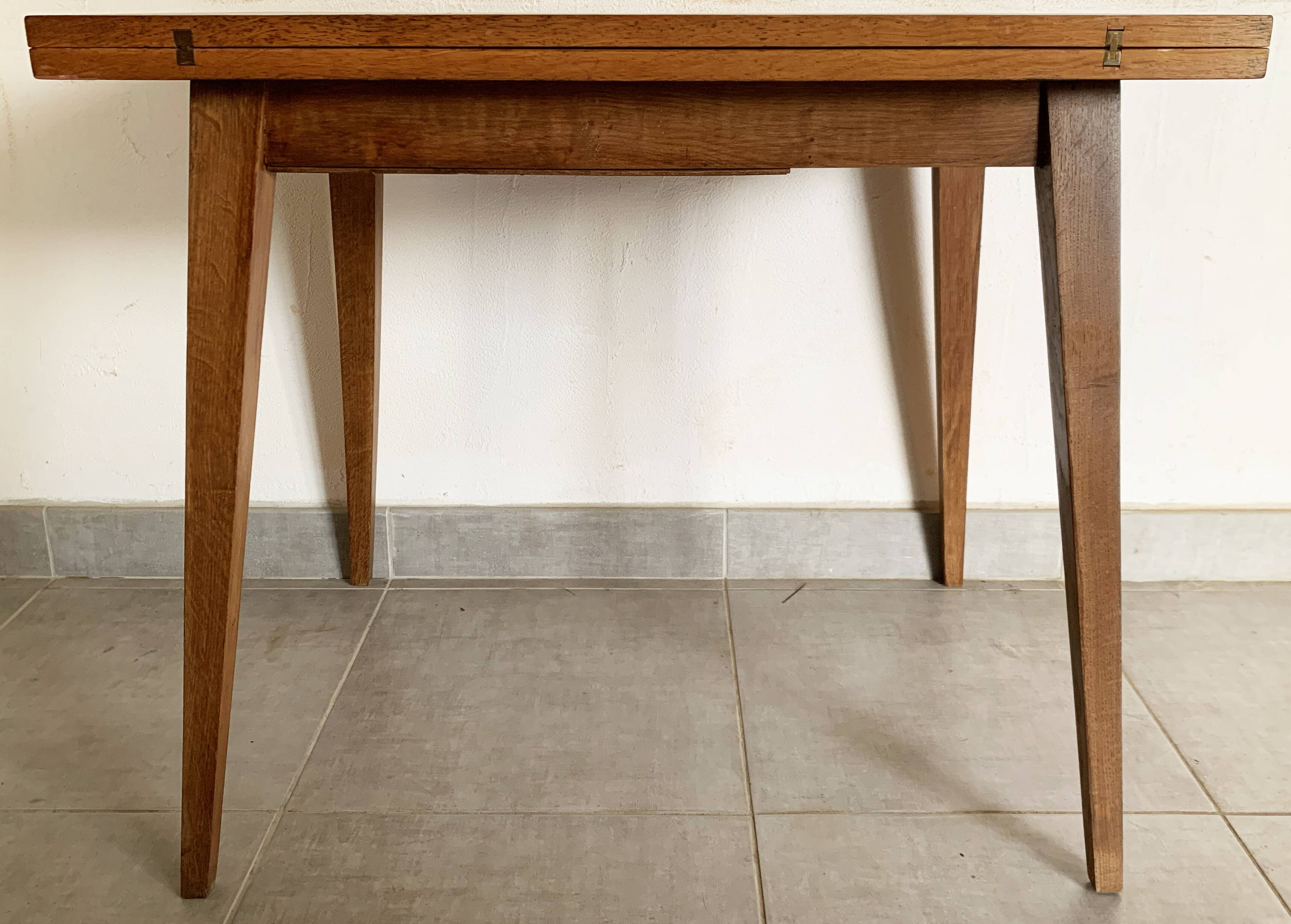 Table portefeuille vintage des années 60 en bois
