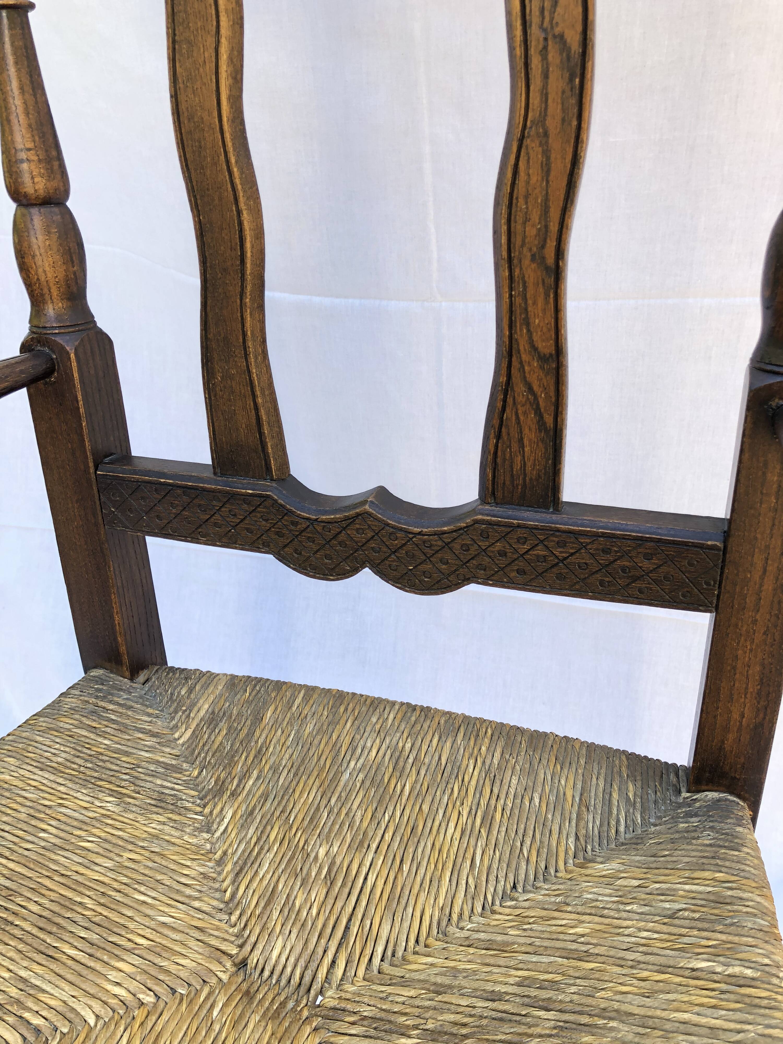 Pair of rustic mulched armchairs