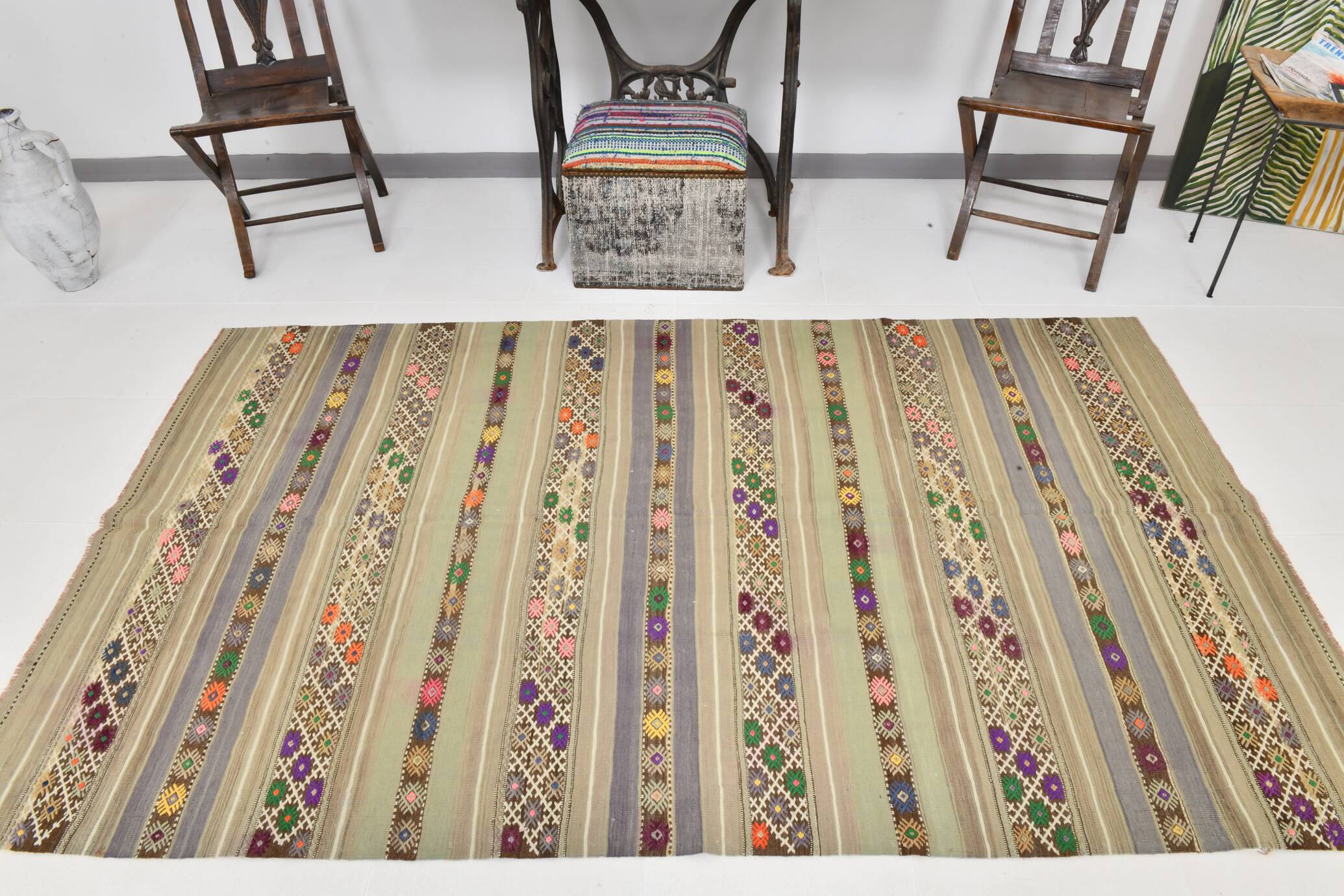 4x8 Soft Pastel Green Vintage Kilim Rug, 139x241Cm SK 33042