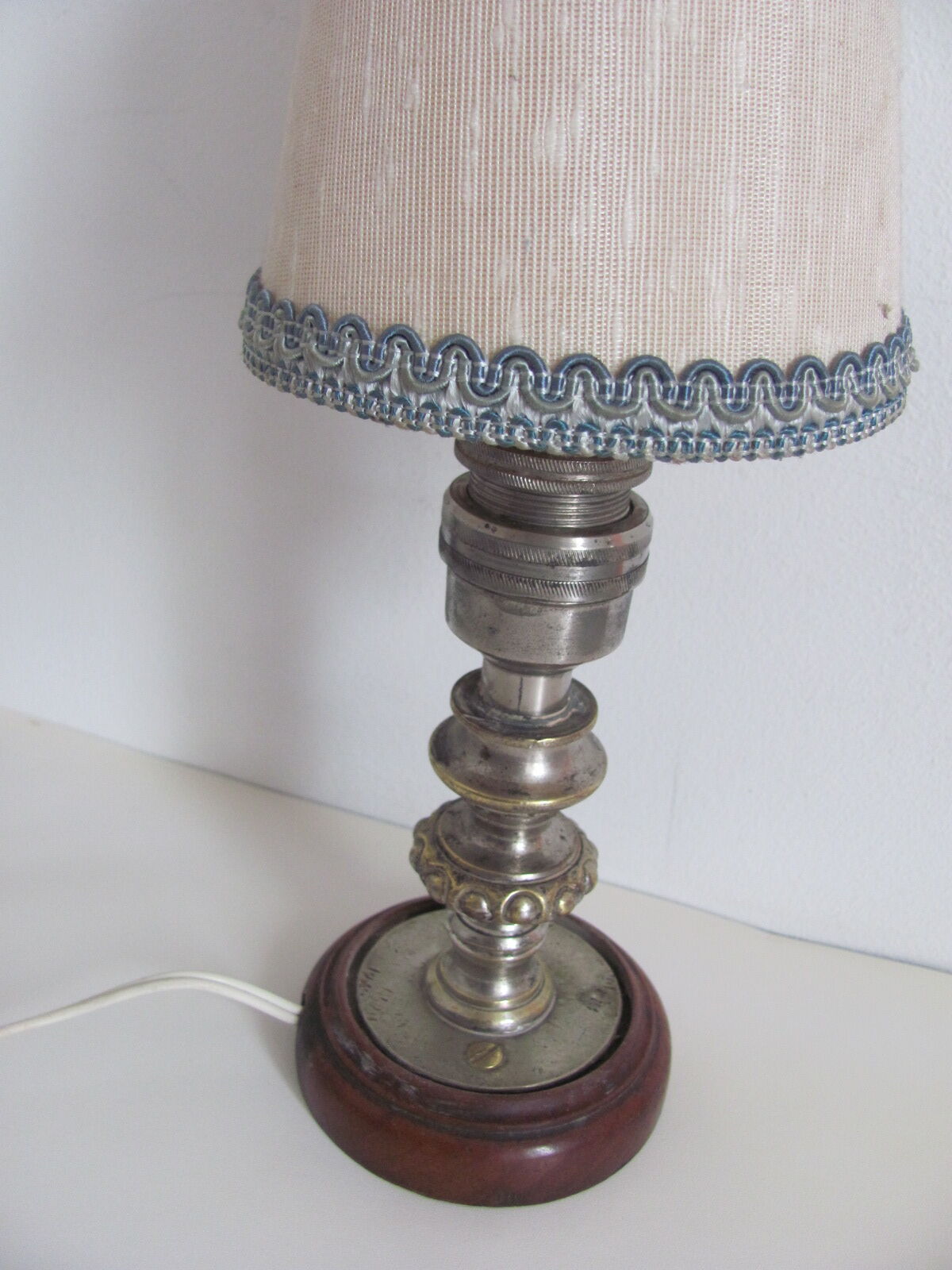 Lamp 19th
