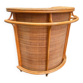 Vintage rattan bar