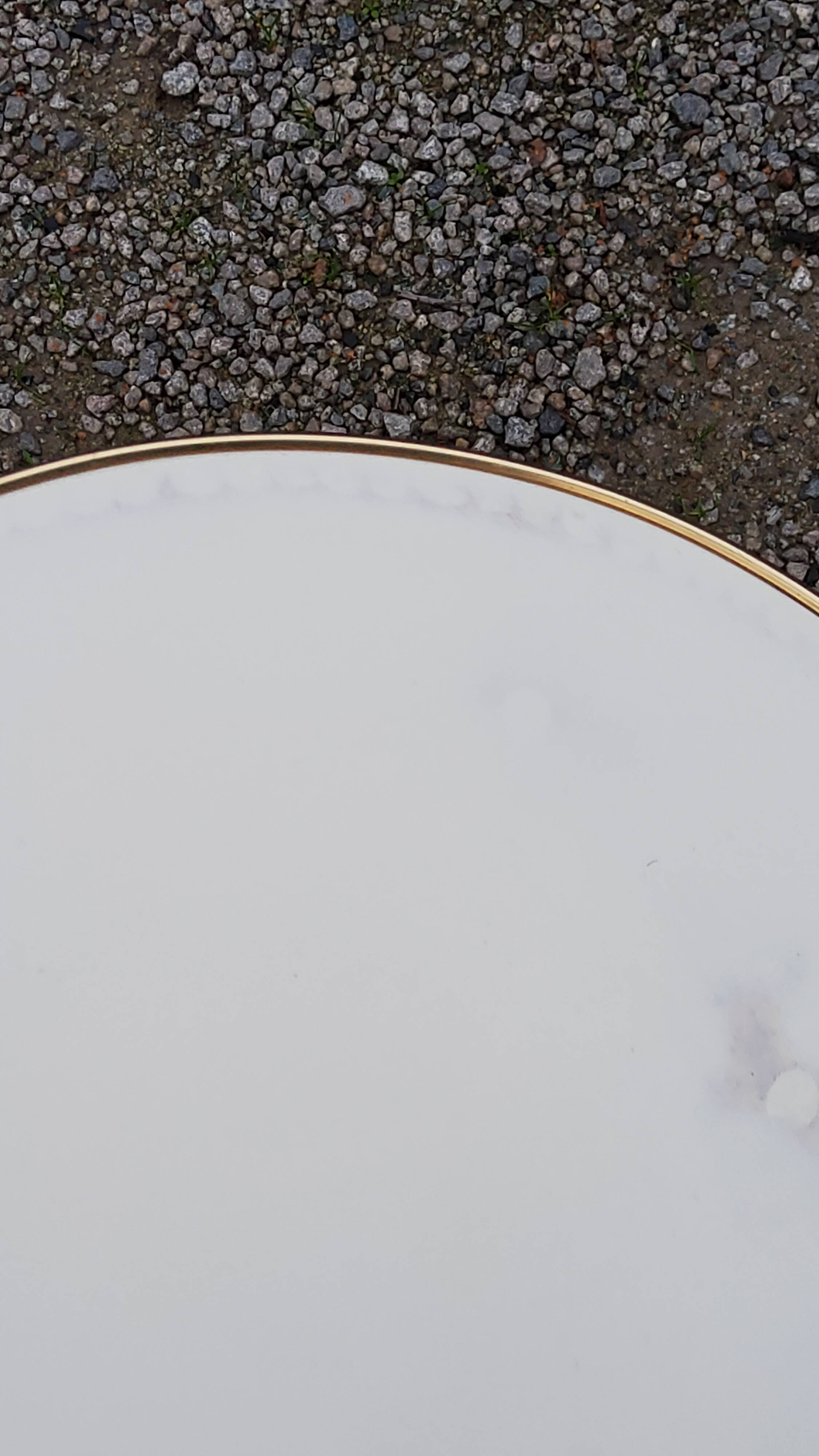 Table d’appoint vintage des années 60 piètement tripode bois noirci plateau formica blanc