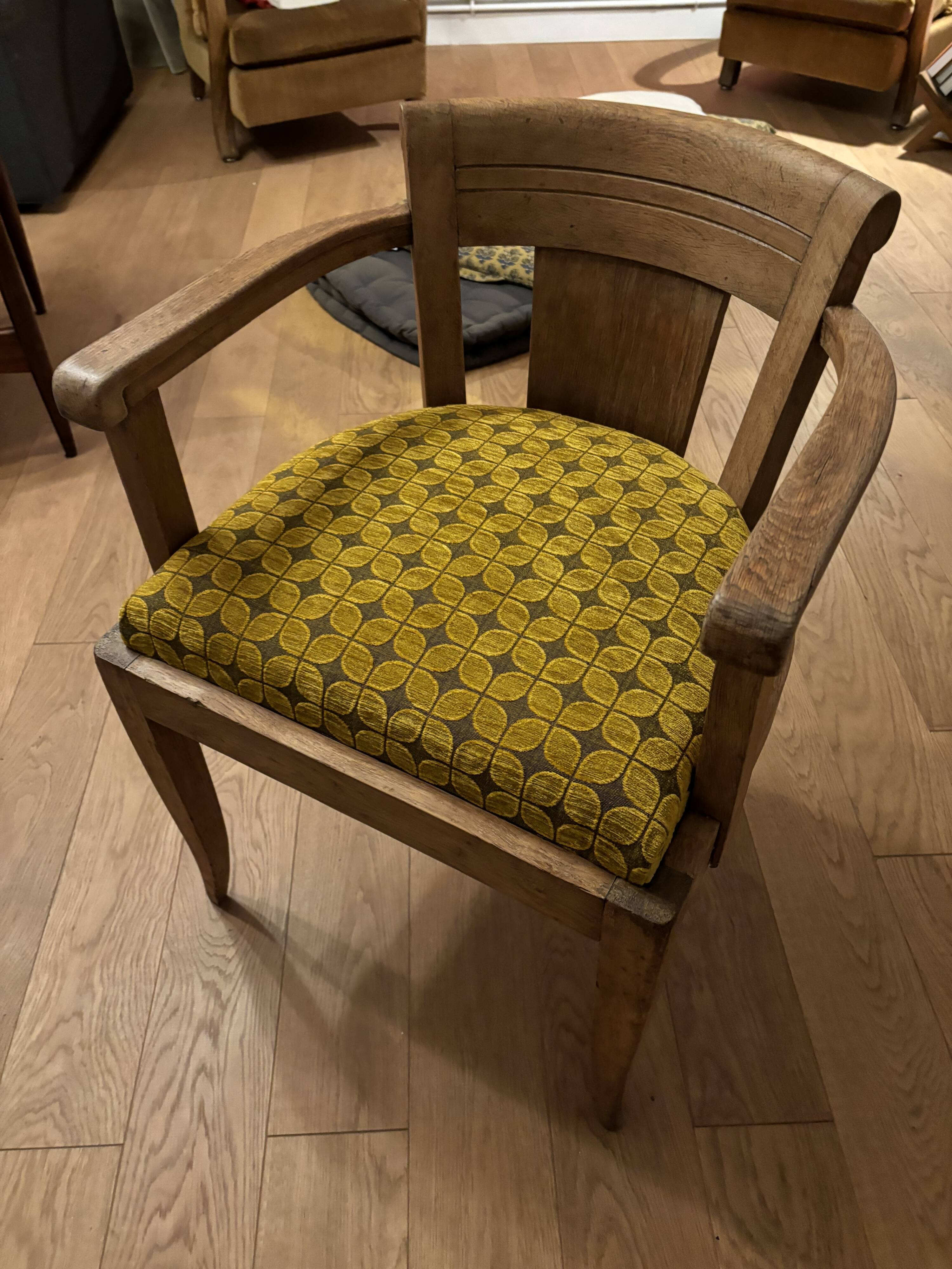 Refurbished bridge chair