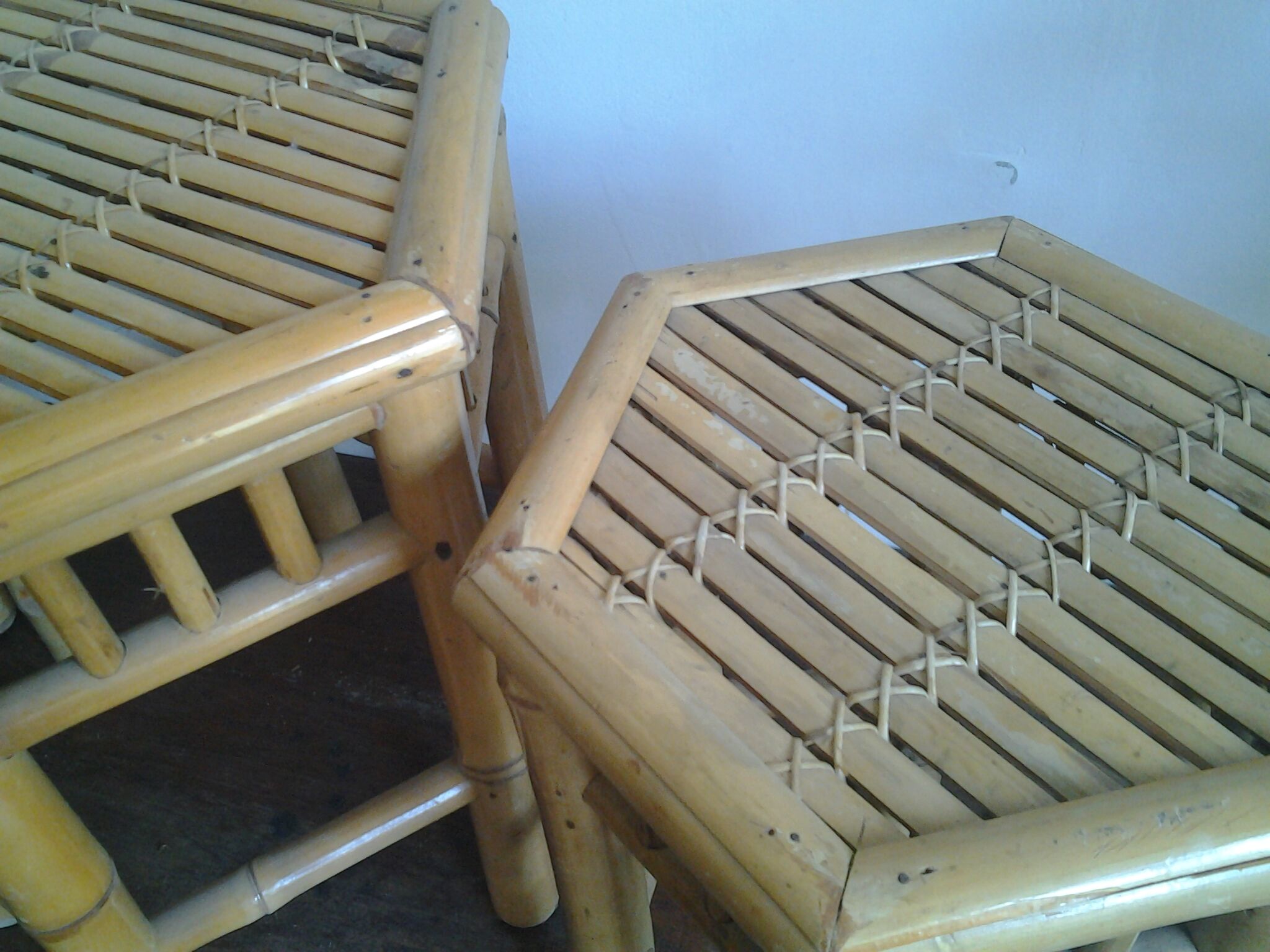 Table gigogne rotin bambou vintage
