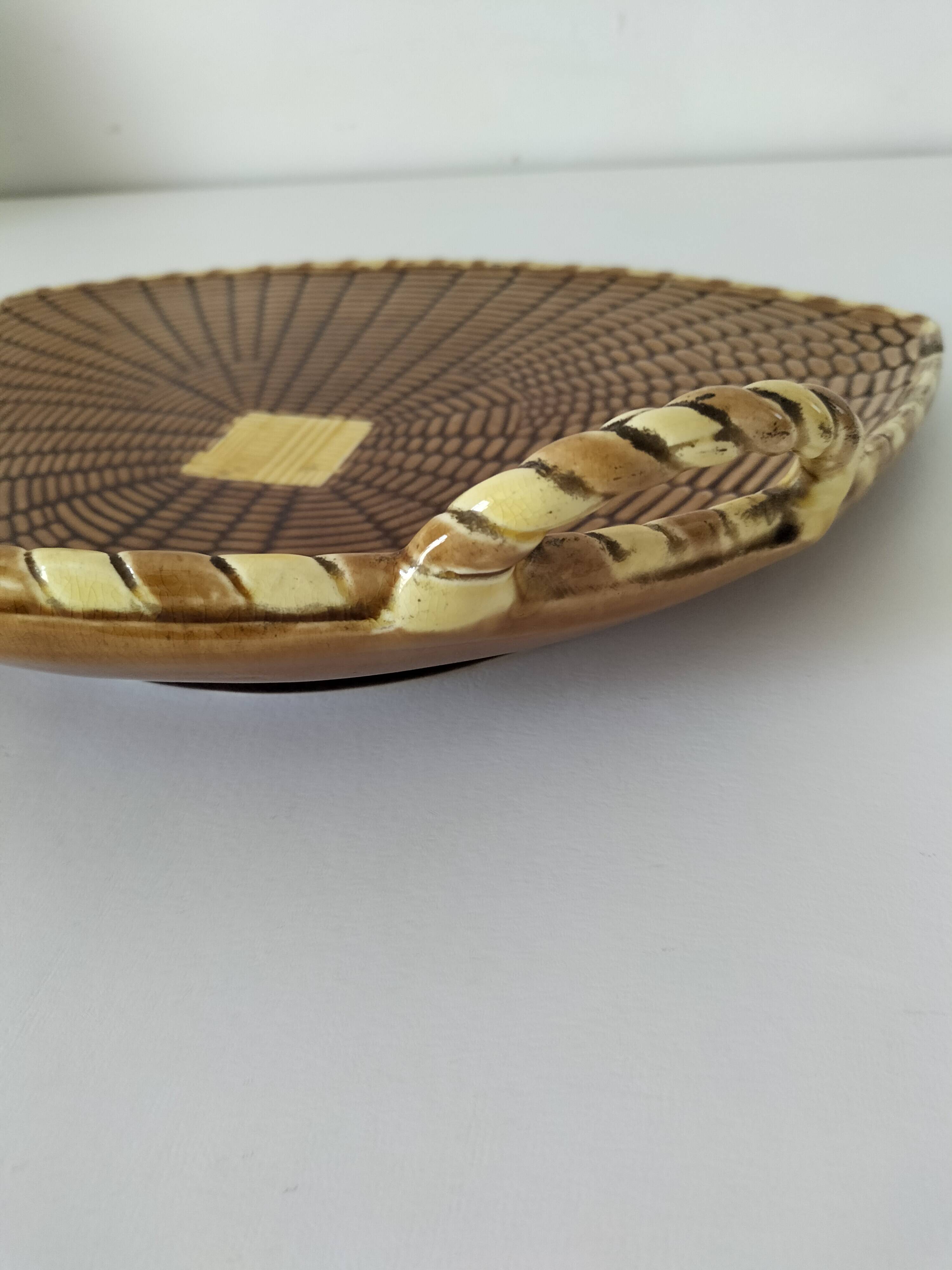 Old Sarreguemines smoking tray – rare model