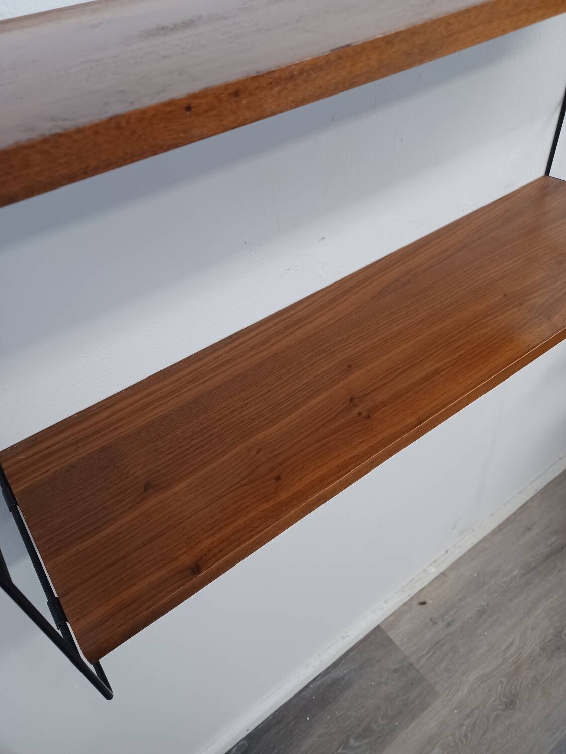Étagère murale années 60,String,noyer