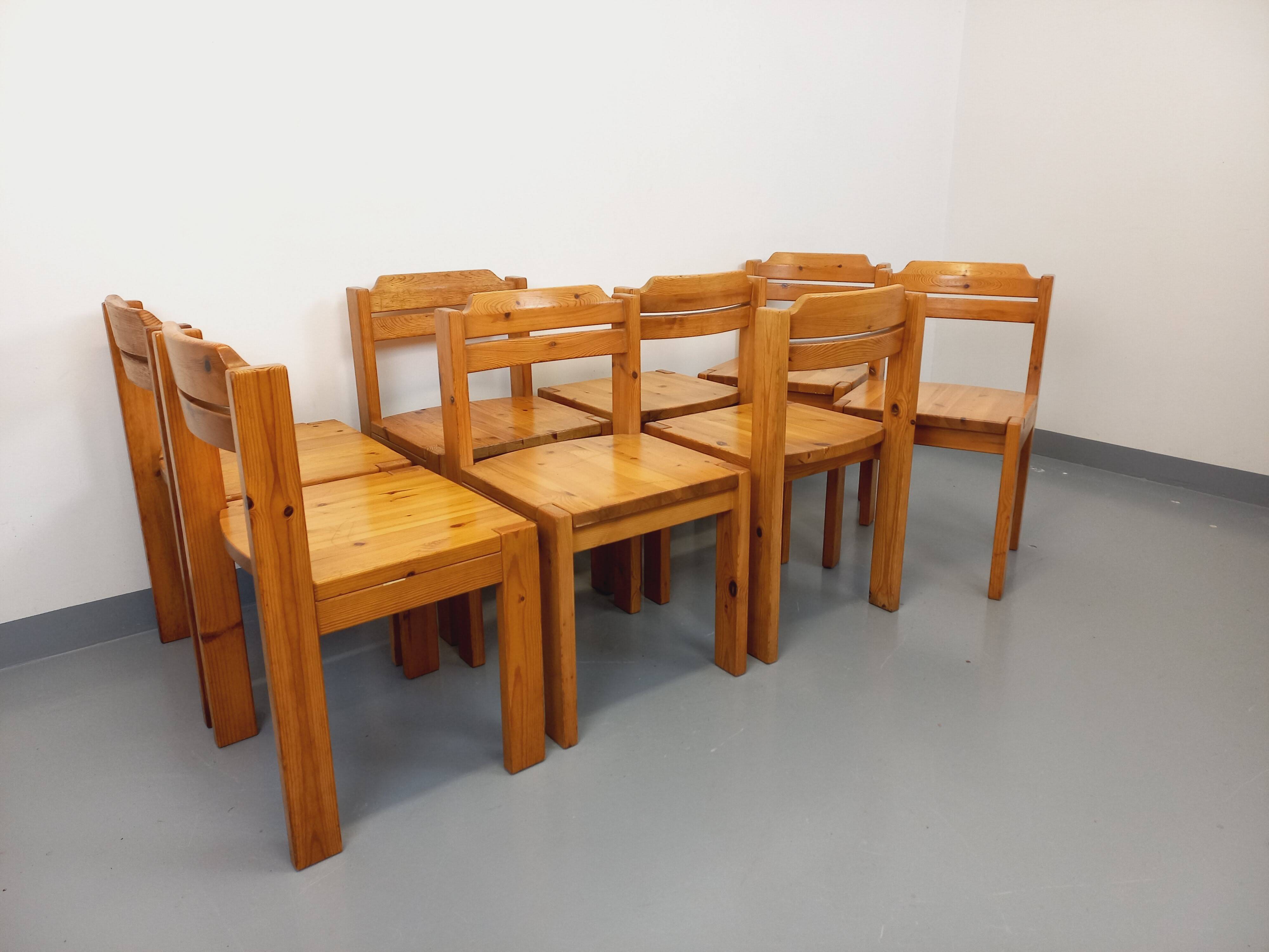 Set of 8 vintage Scandinavian chairs by Ilmari Tapiovaara for Asko in pine