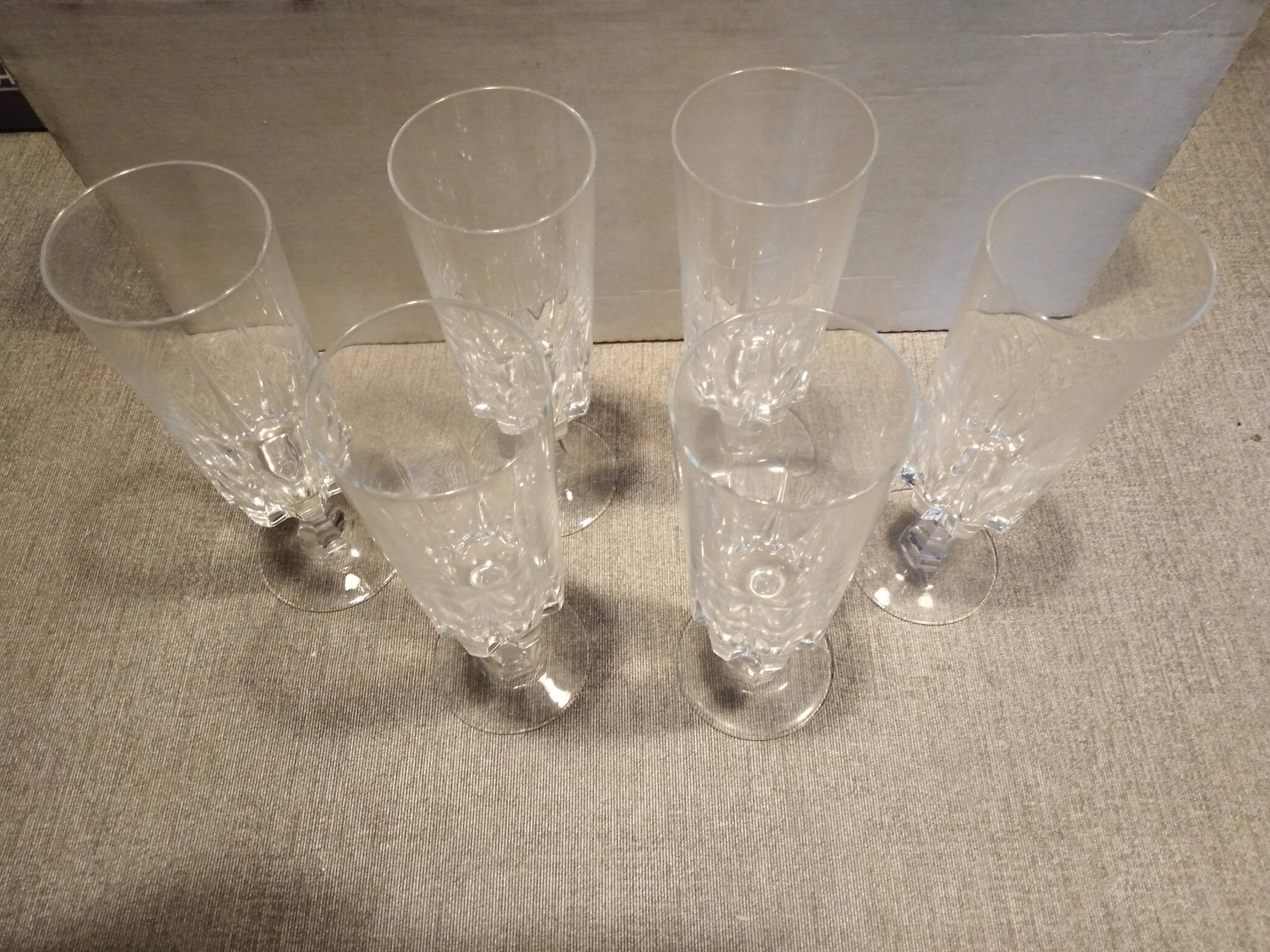 Six crystal champagne flutes