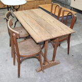 Ensemble d'une table et 4 chaises de bistrot