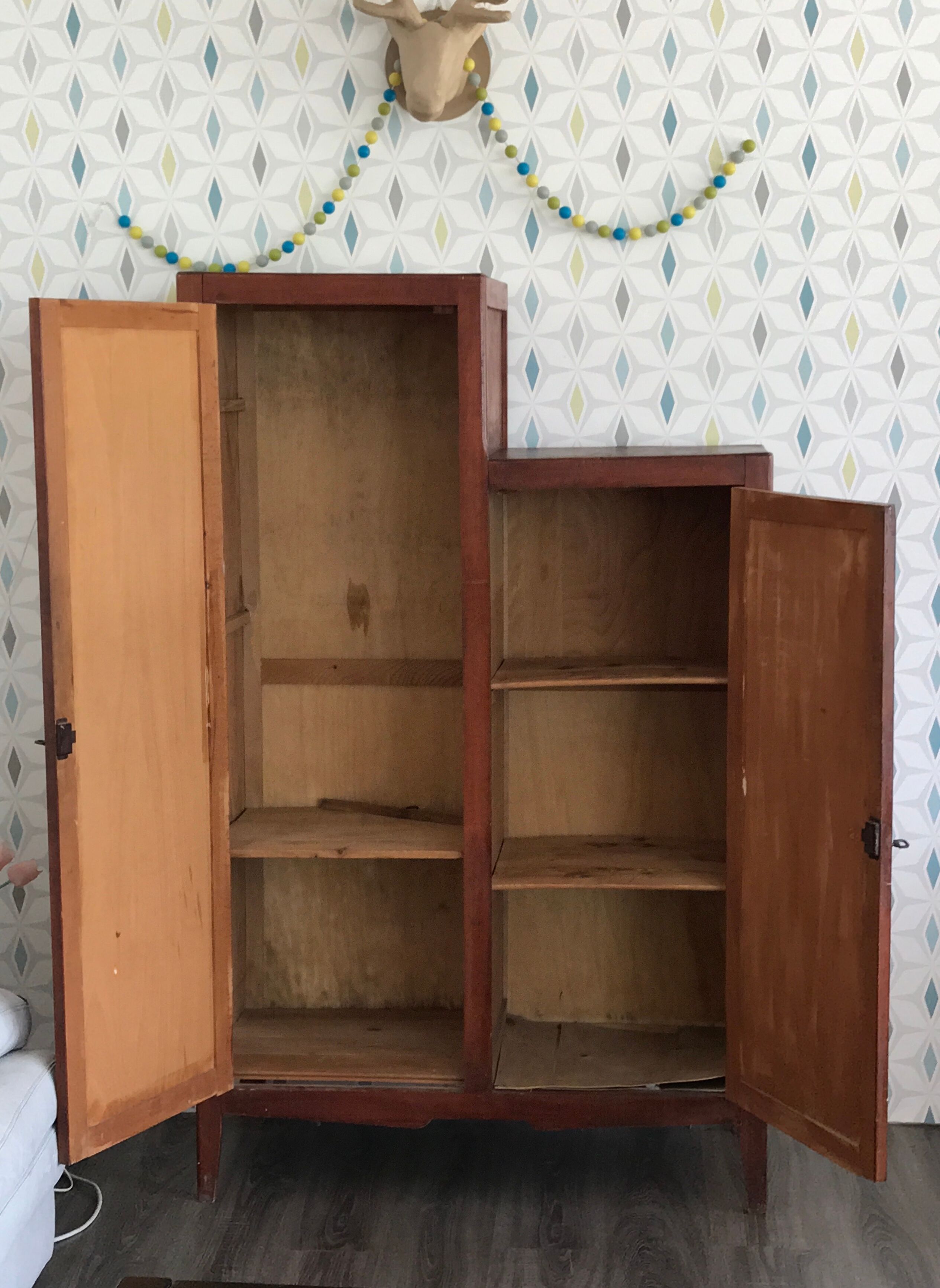 Asymmetrical parisian wardrobe