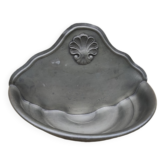 Pewter basin