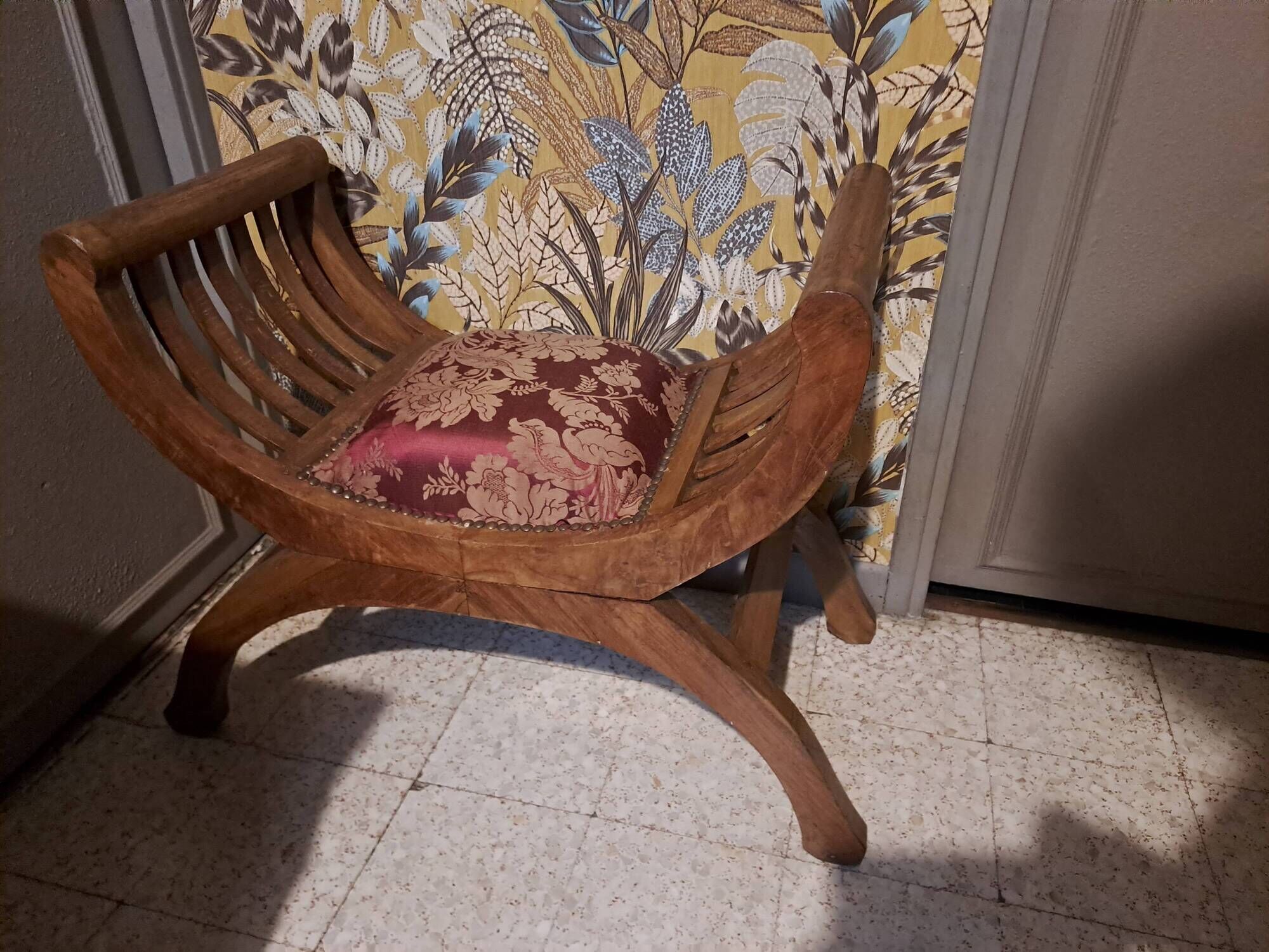 CURULE seat in antique Roman style, restored in teak wood and jacquard satin fabric