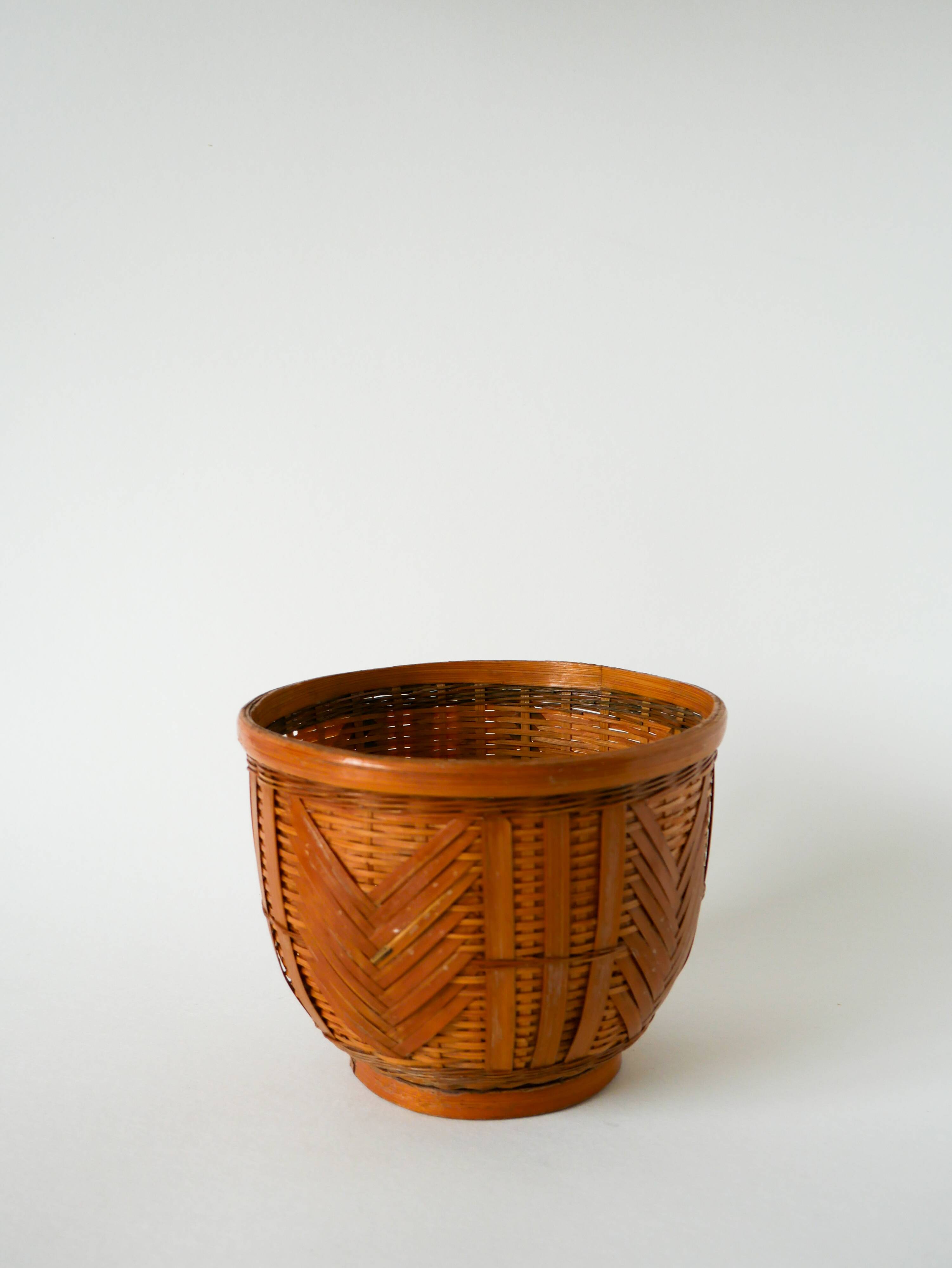 Pair of wicker/rattan planters, 1970