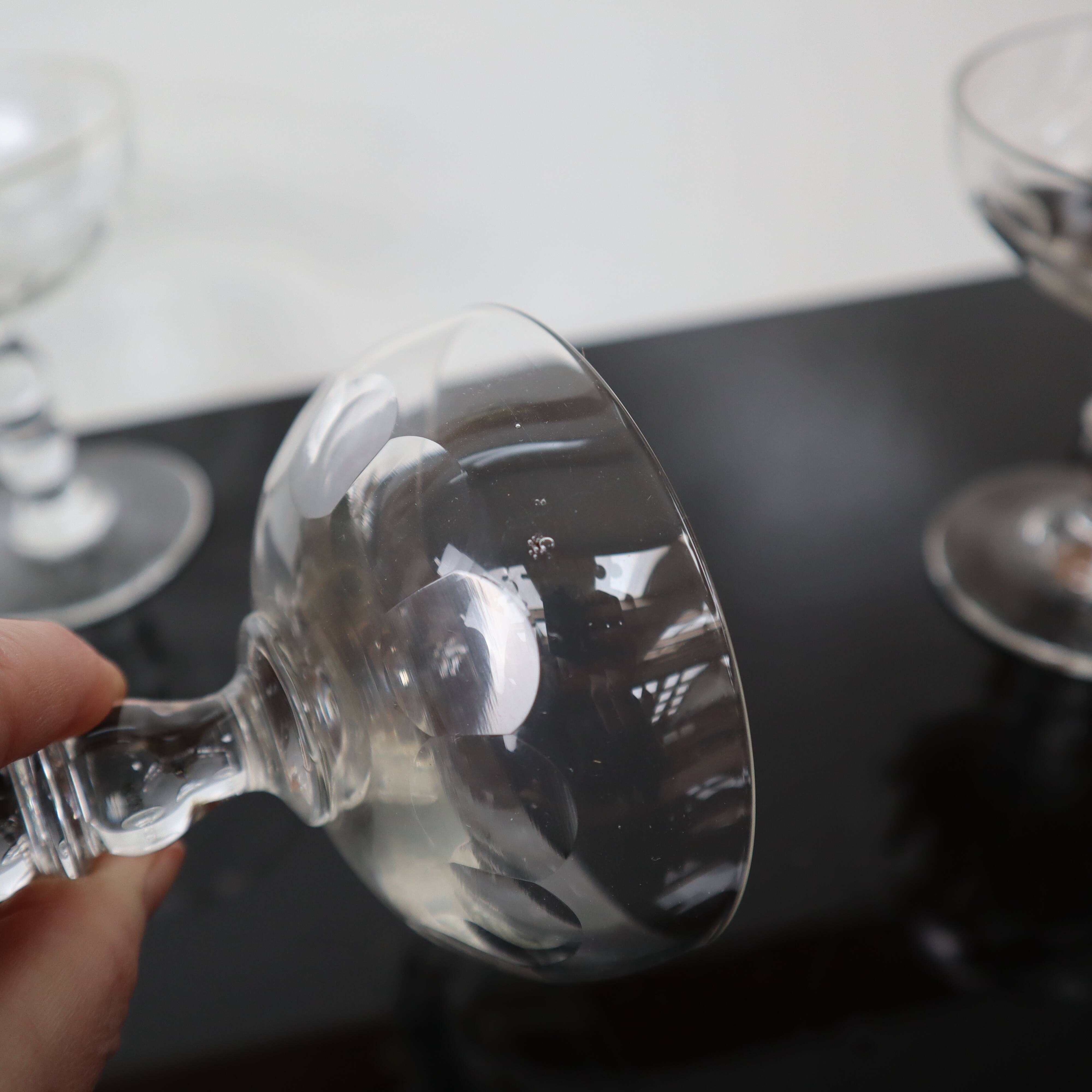 4 superb 20th century blown glass champagne glasses