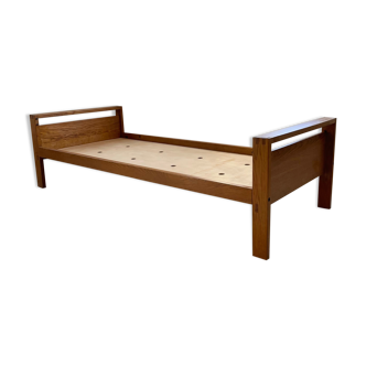 Daybed bed L06A in solid elm Chapo