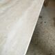 Table basse en travertin