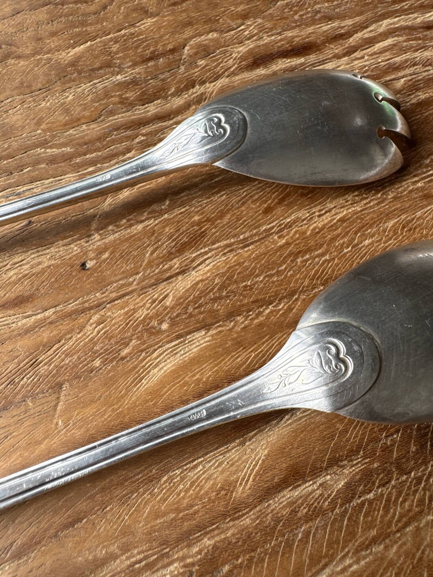 Silver-plated salad cutlery with laurel decoration in the Louis XVI style L27