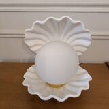 Vintage ceramic shell lamp