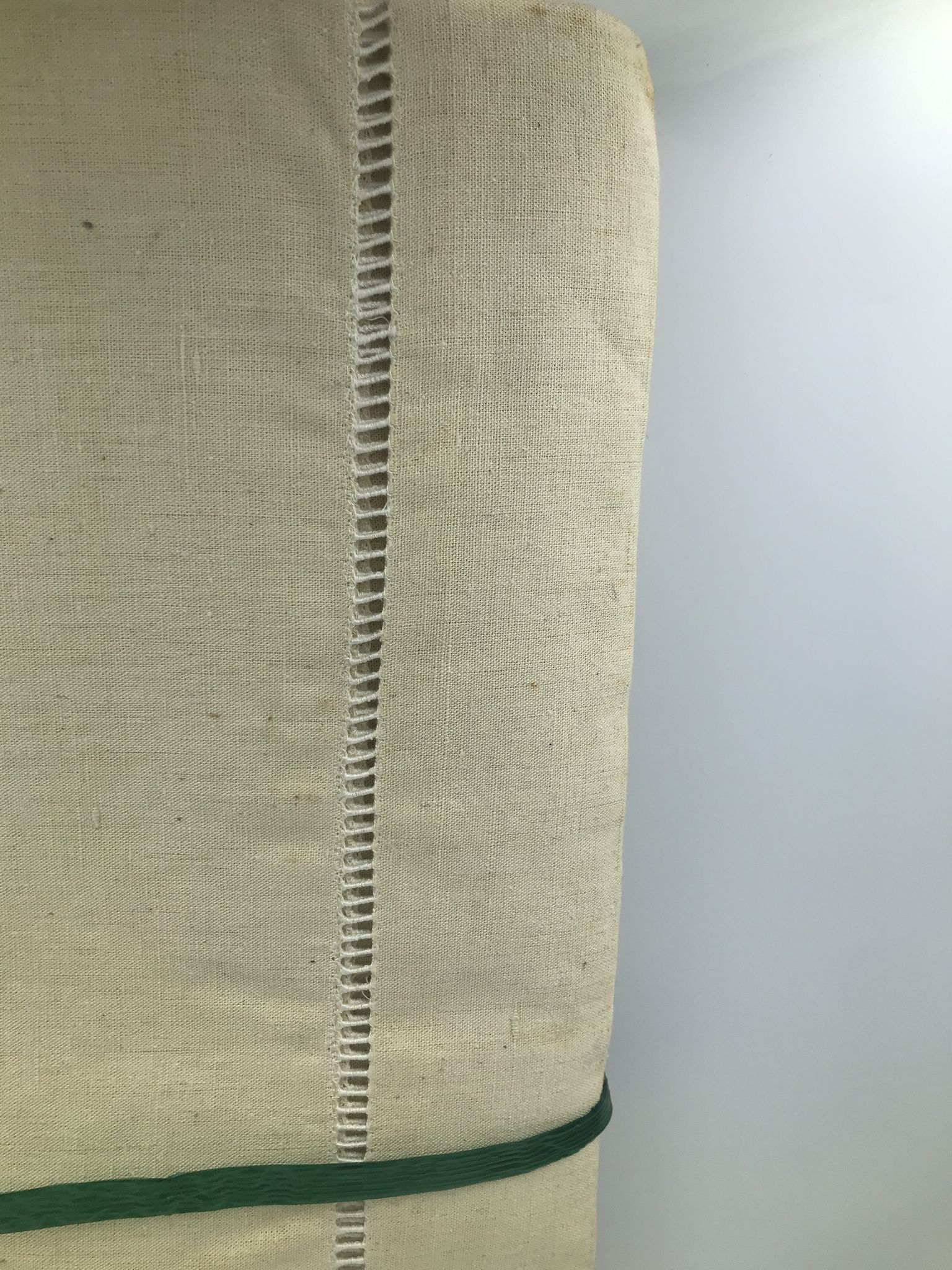Old vintage metis drap