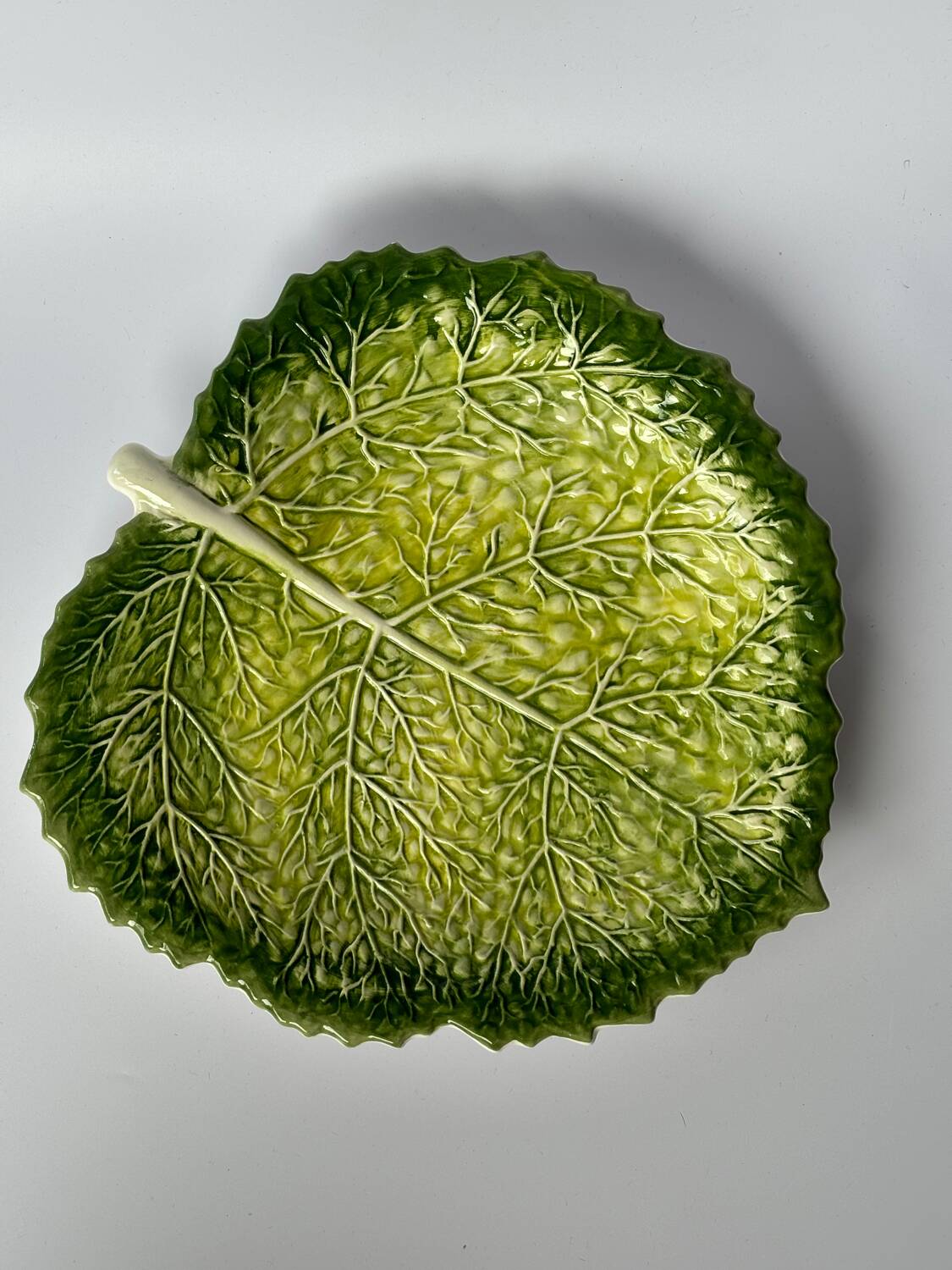 Cabbage leaf slip dish