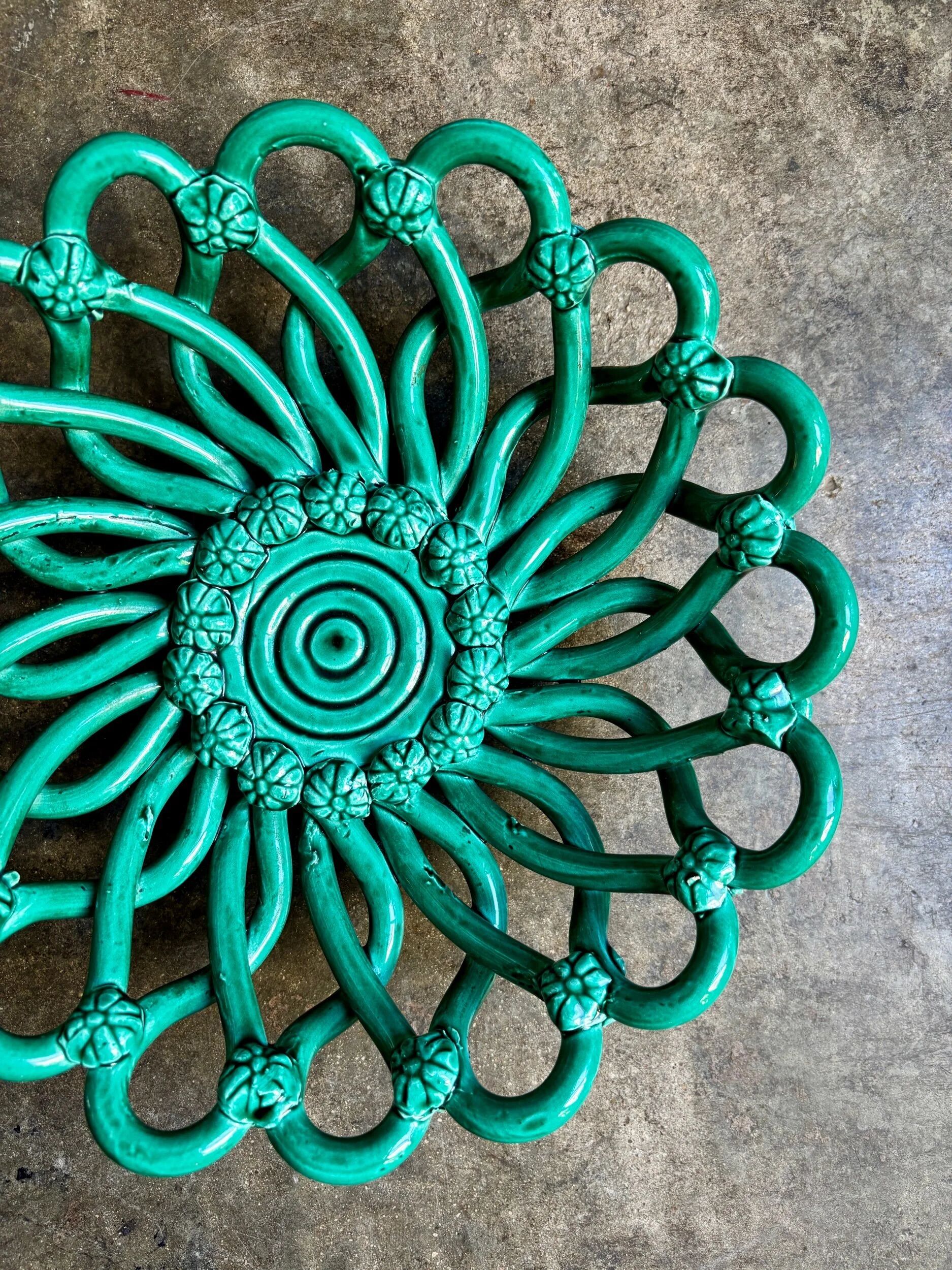 Green woven ceramic bowl Vallauris