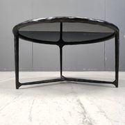 Table basse brutaliste en acier sculpté, années 1970