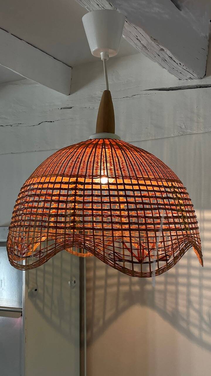 Suspension fleur osier vintage