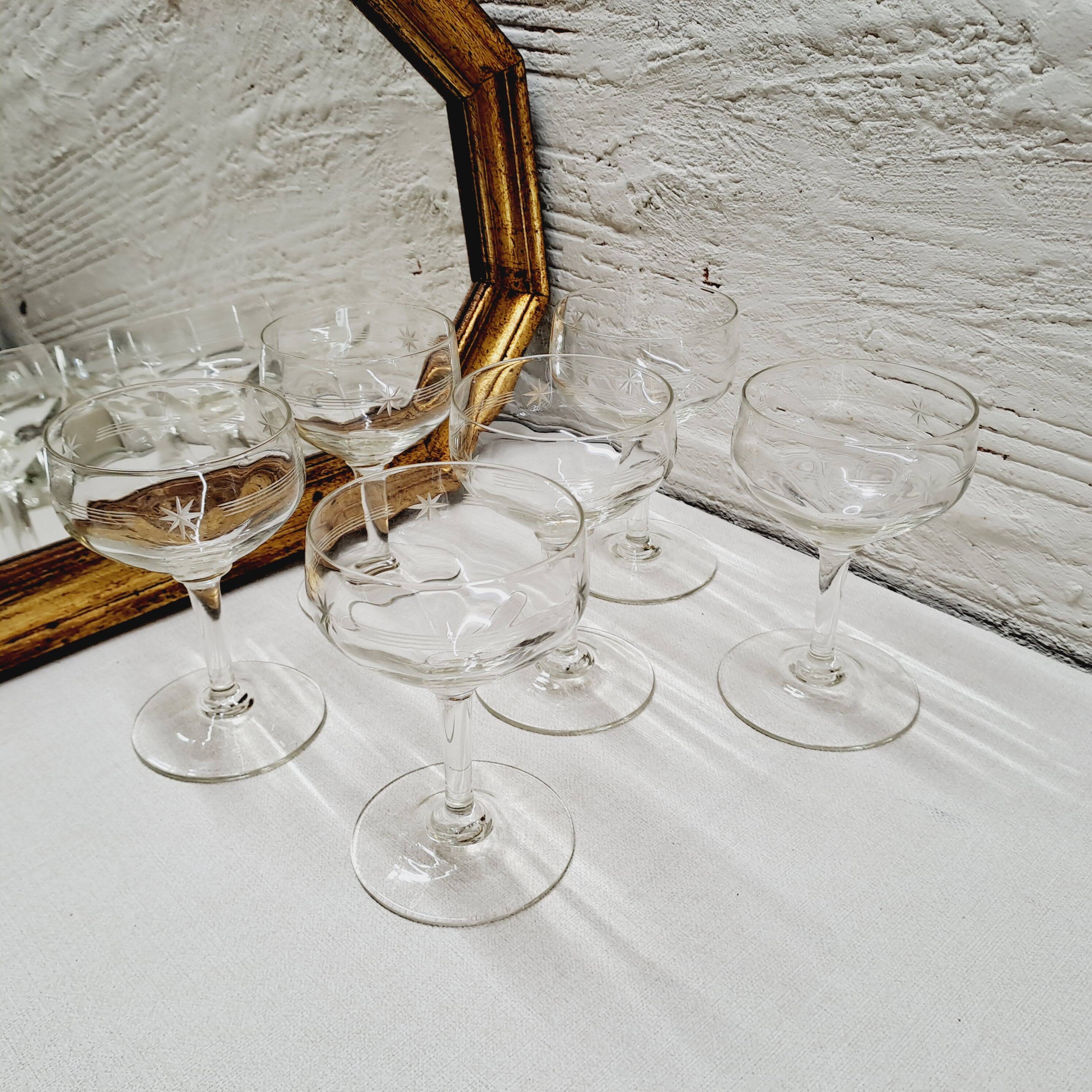 Set of 6 star wine glasses
