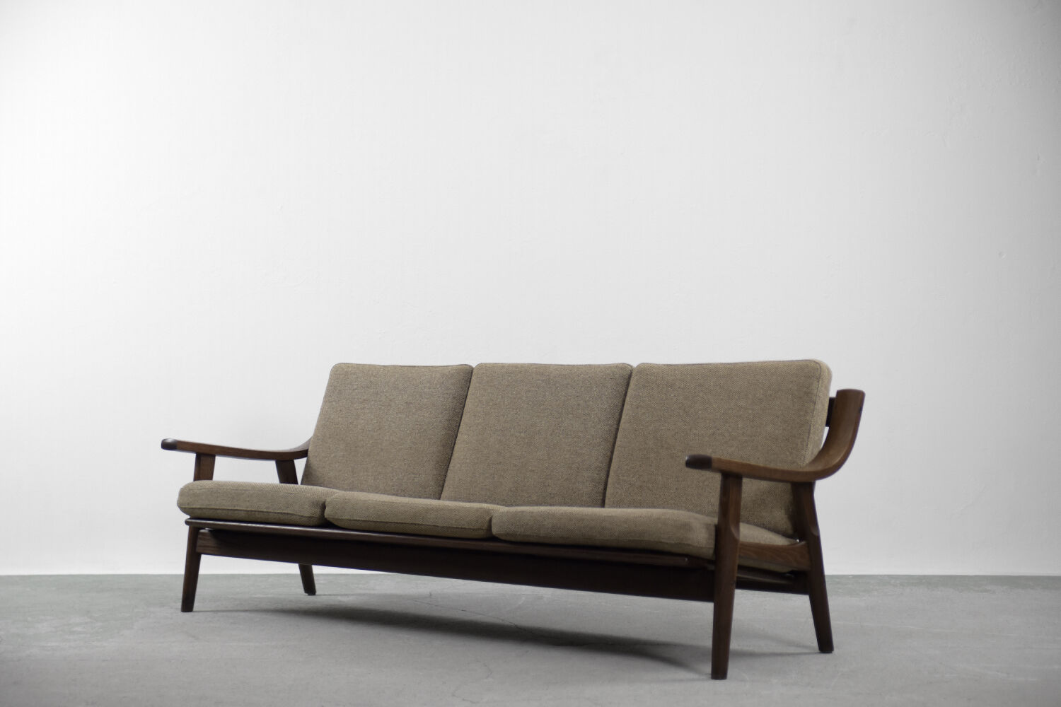 Canapé et fauteuil de Hans J. Wegner pour Getama, 1960