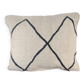 Coussin kilim berbere blanc et noir