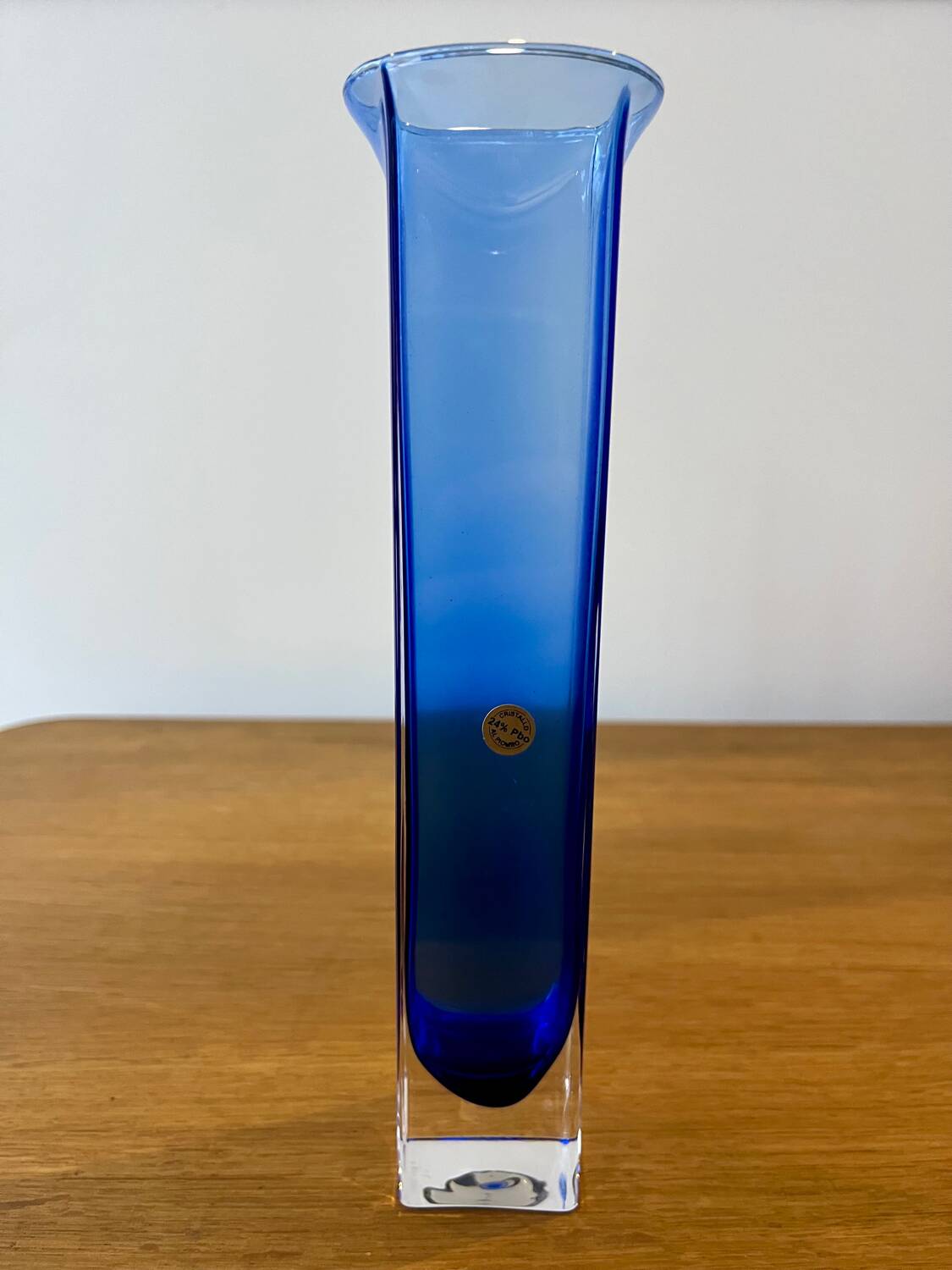 Vase soliflore vintage en cristal bleu, Italie