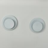 Paire d'appliques vintage, métal laqué blanc, Suède, 1970